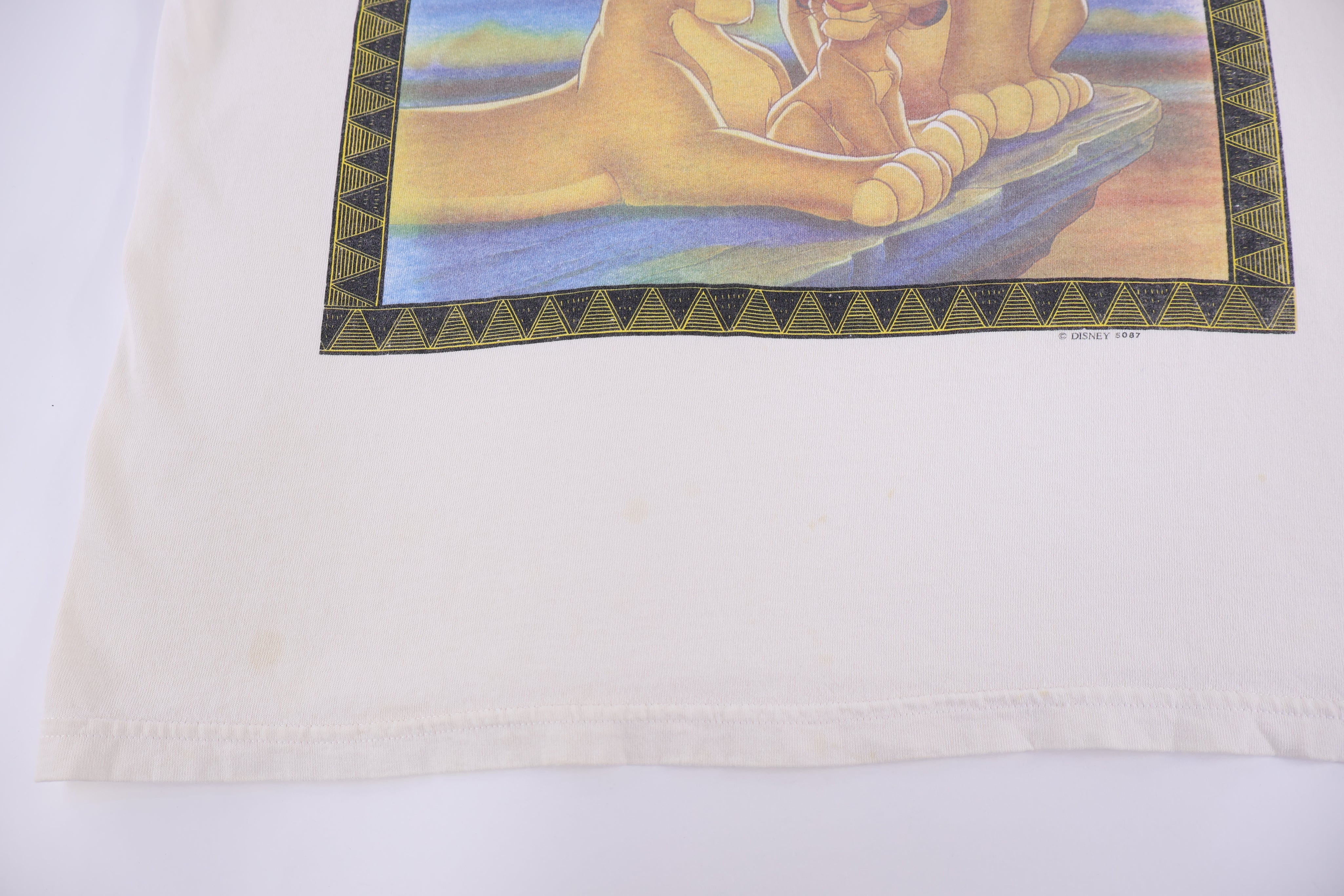 90's The Lion King Graphic T-shirt