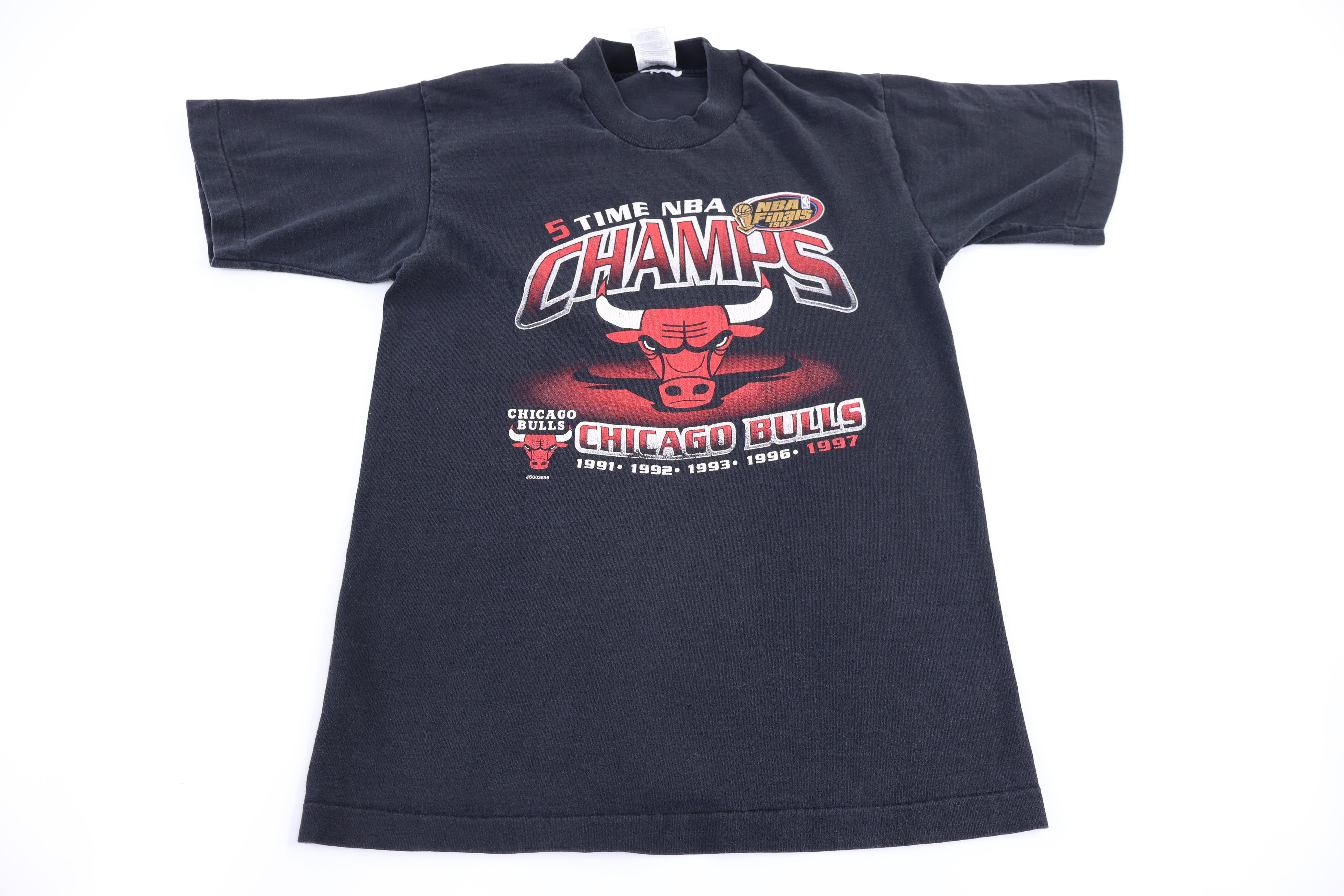 Youth 1997 Chicago Bulls Basketball T-shirt