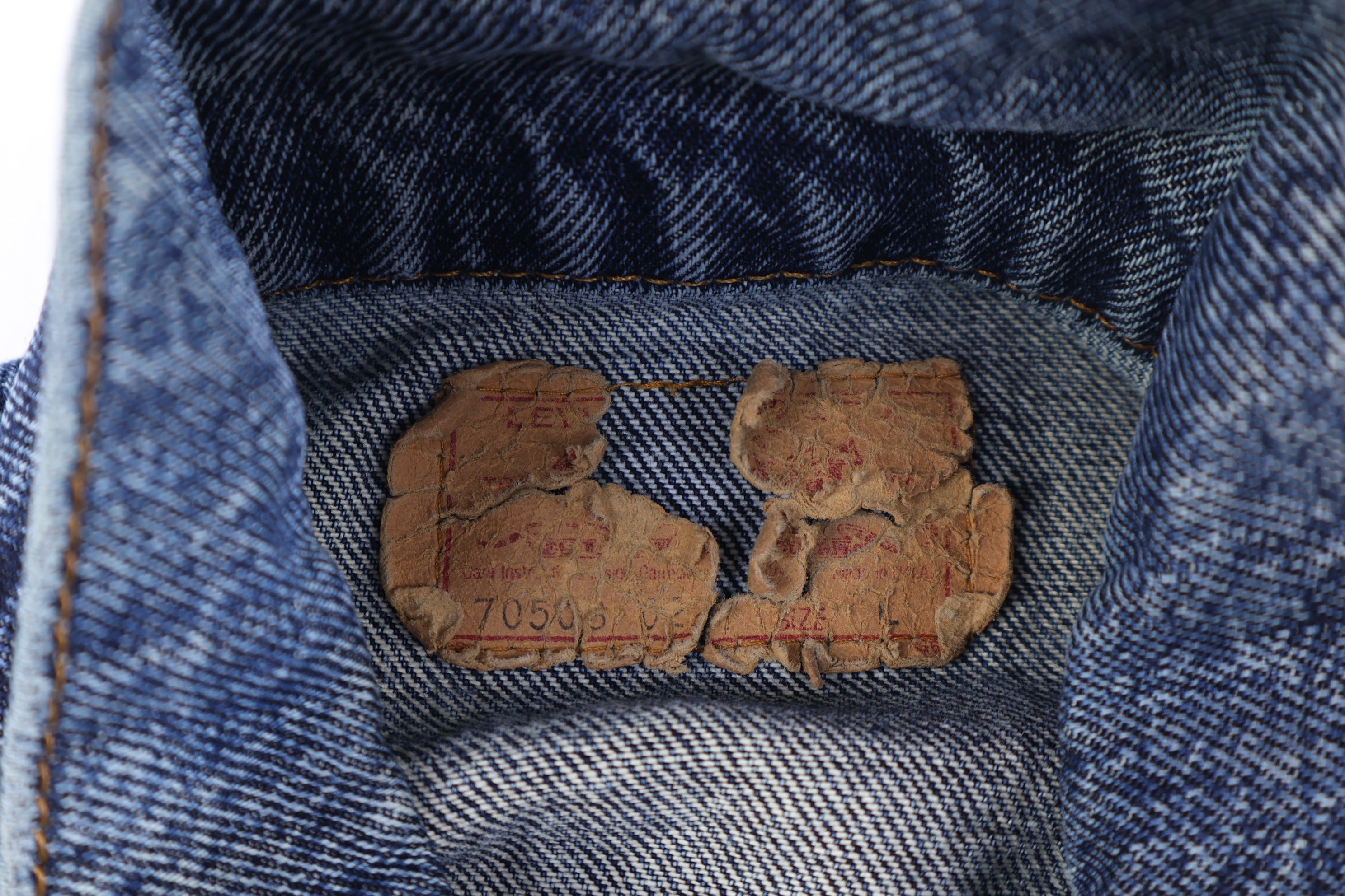 90's Levi's Dark Wash Denim Jacket
