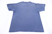 2004 Connecticut Huskies NCAA Champions T-shirt