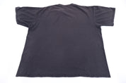 90's Alaska Bear Nature Graphic T-shirt