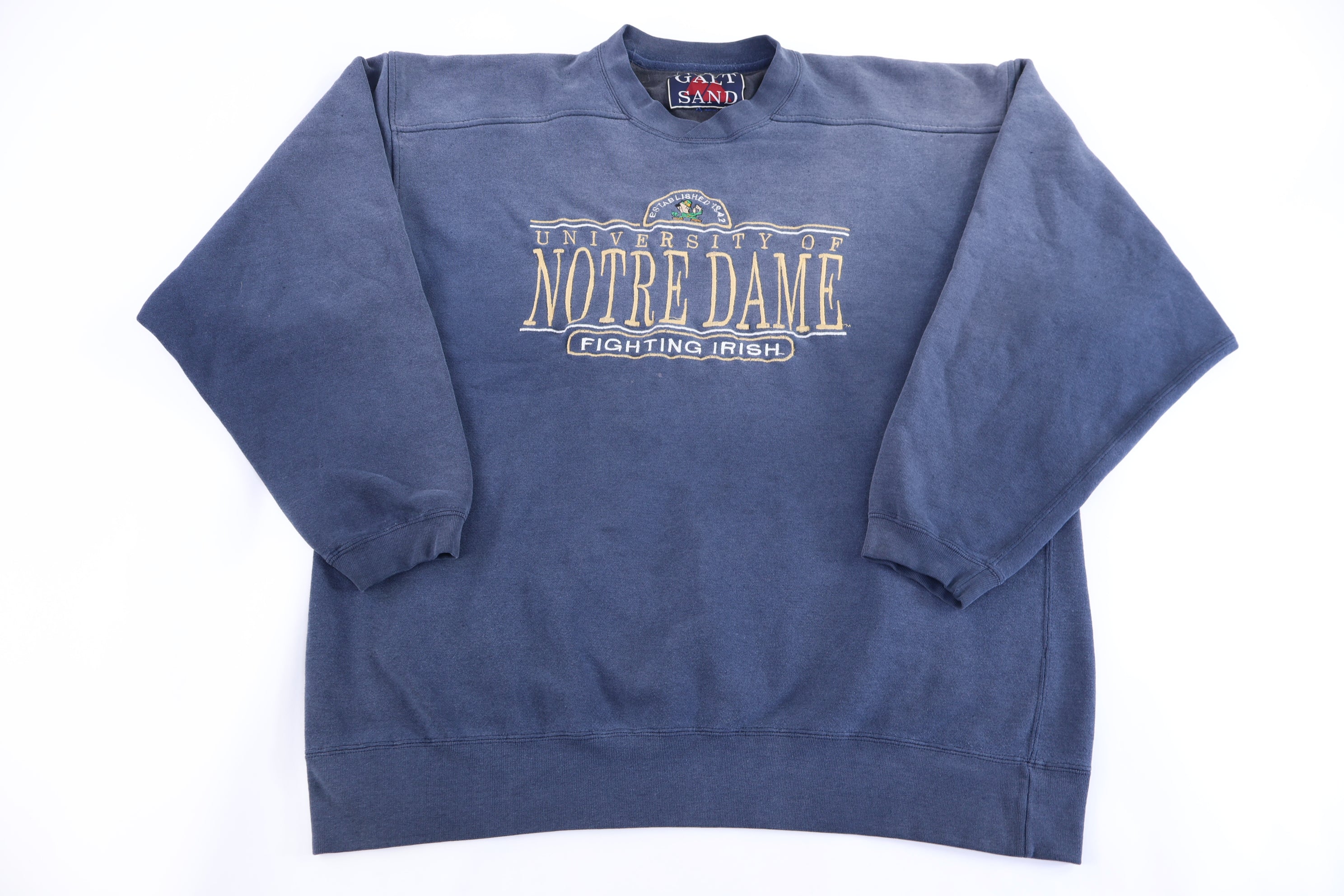 Vintage University of Notre Dame Embroidered Sweatshirt