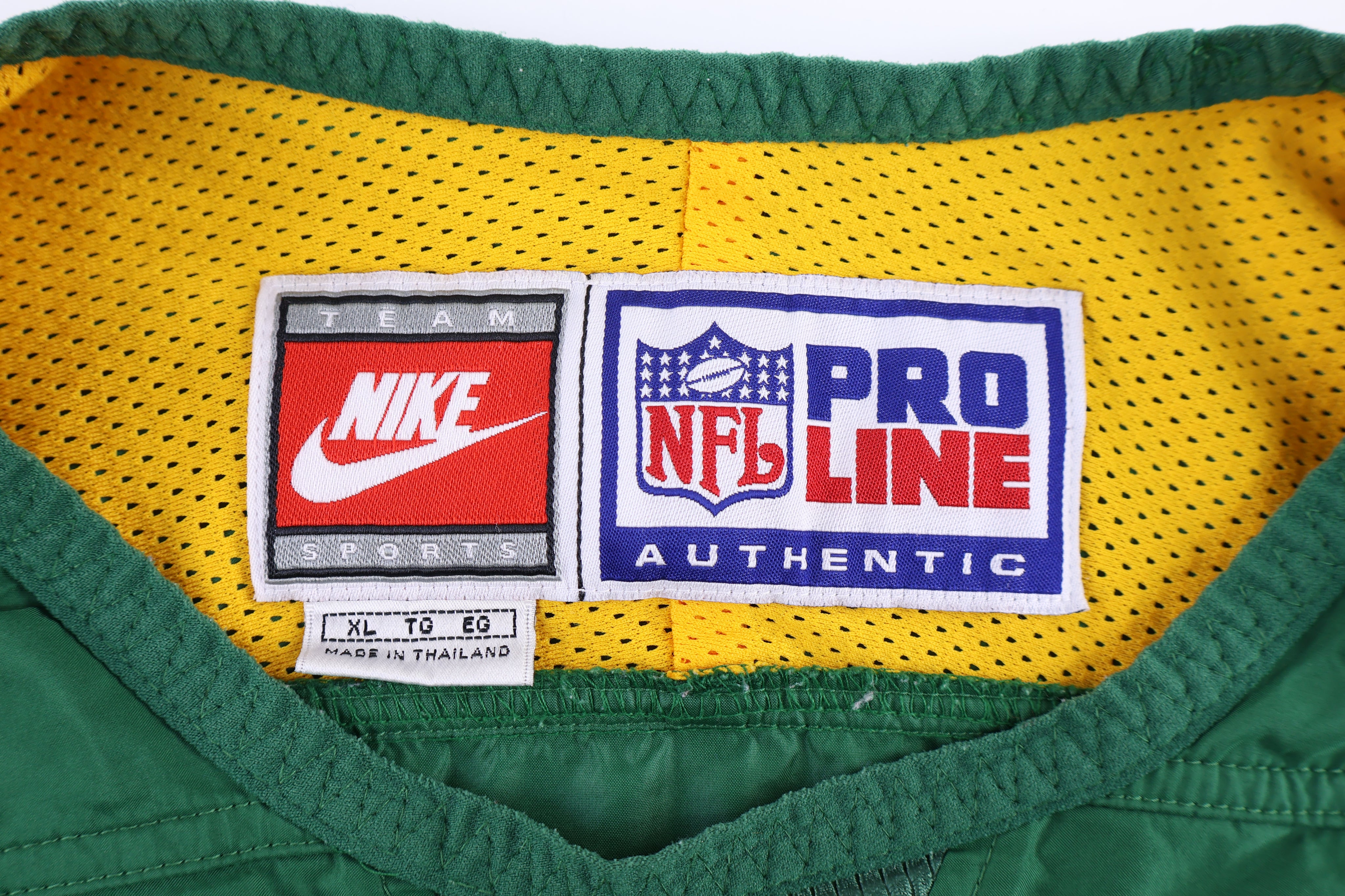 Vintage Nike Green Bay Packers Football Pullover Windbreaker