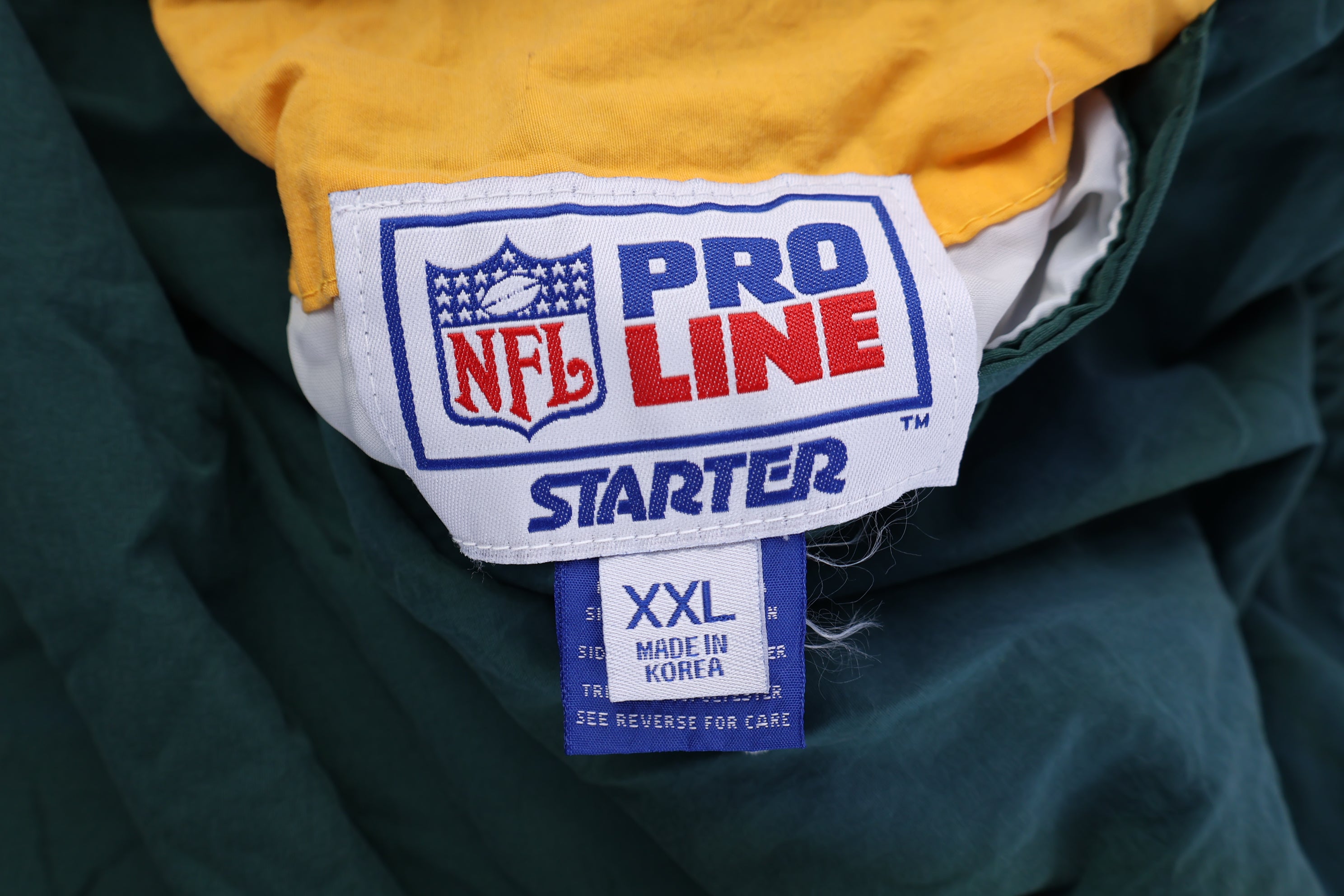 Vintage Starter Green Bay Packers Football Pullover Windbreaker