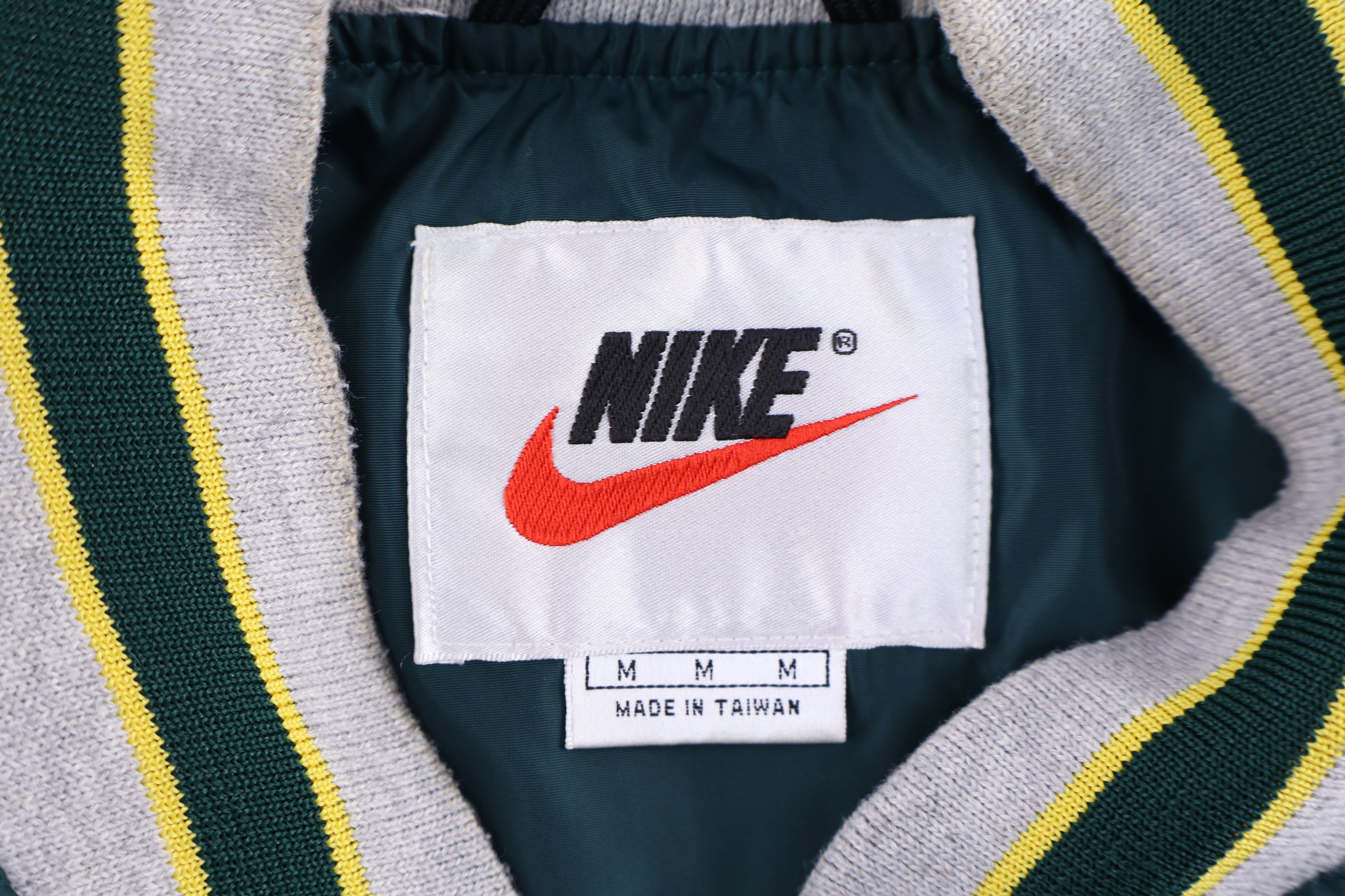 90's Nike Embroidered Logo Multicolor Bomber Jacket
