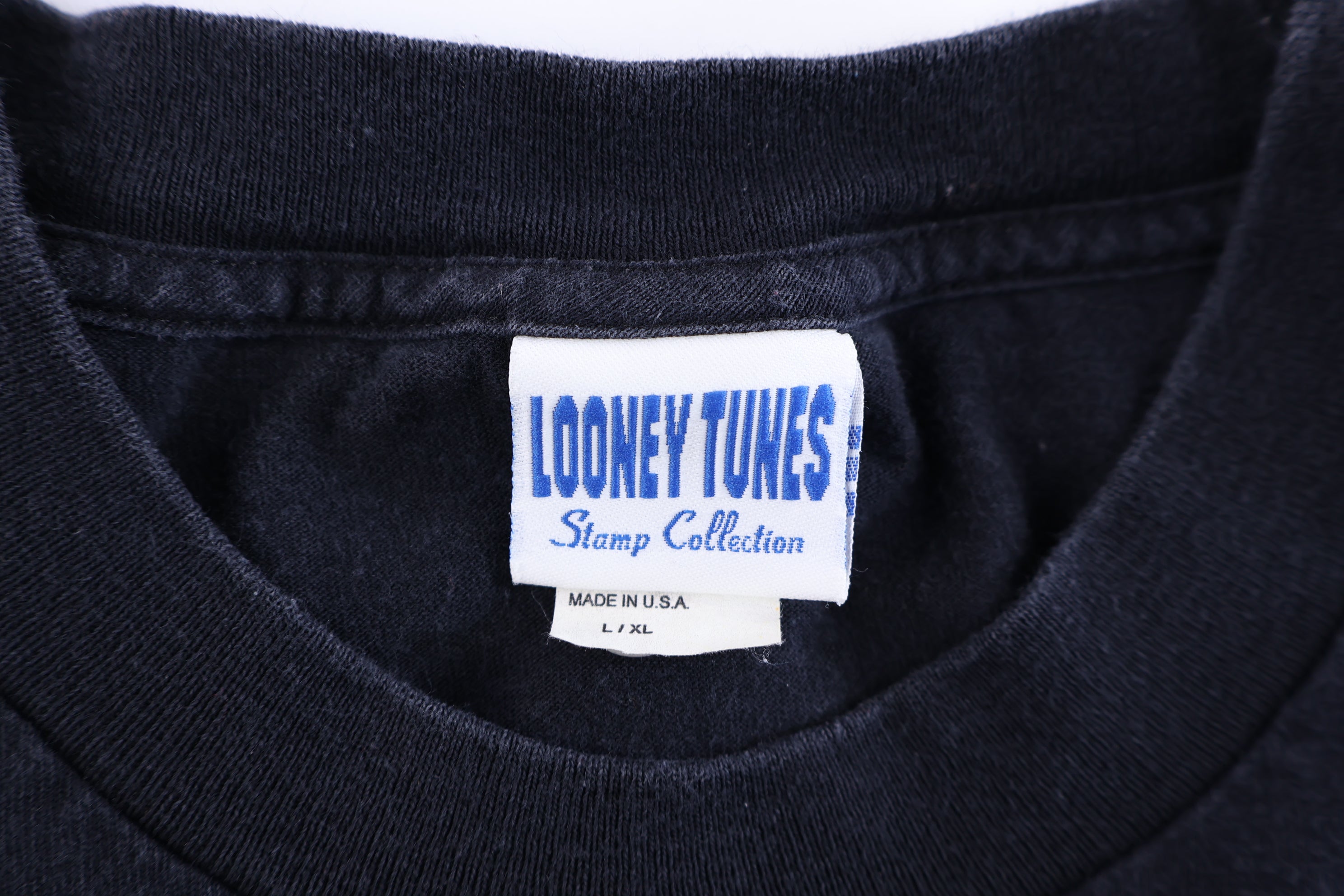 1997 Looney Tunes Tweety Bird Graphic T-shirt