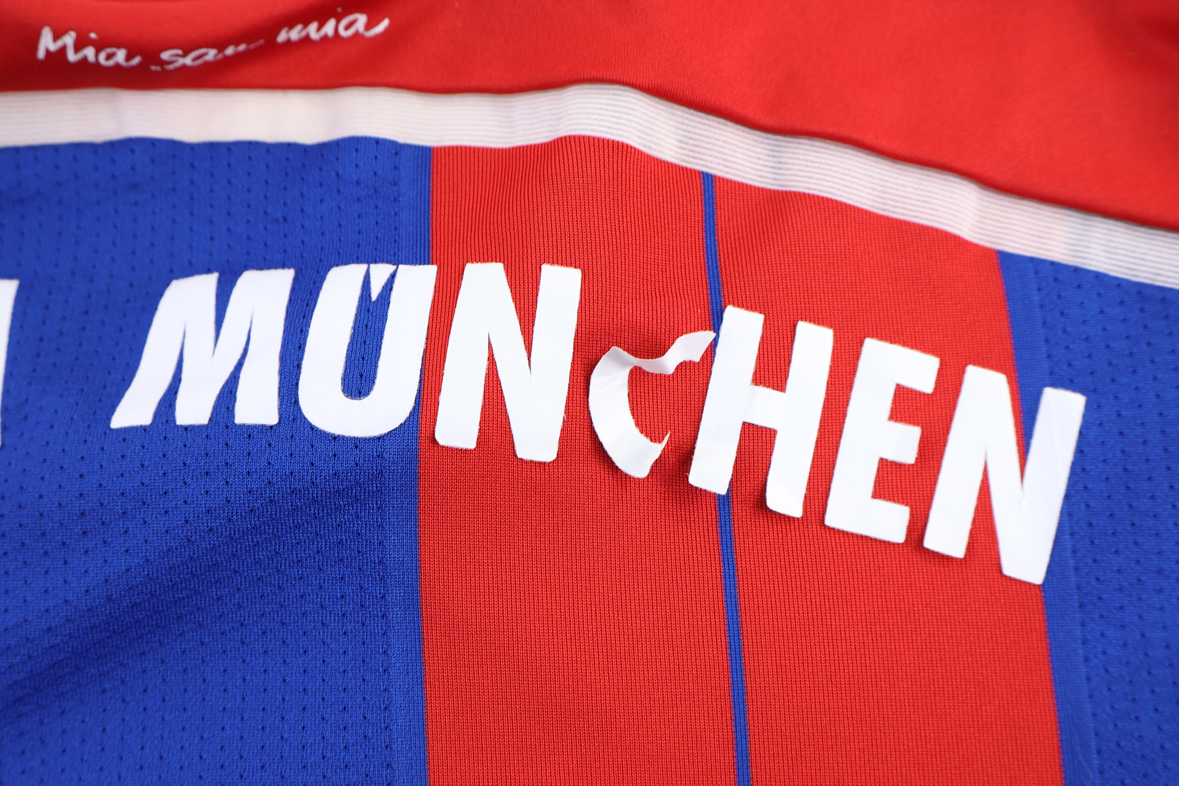 2014/15 Adidas Bayern Munich Soccer Jersey