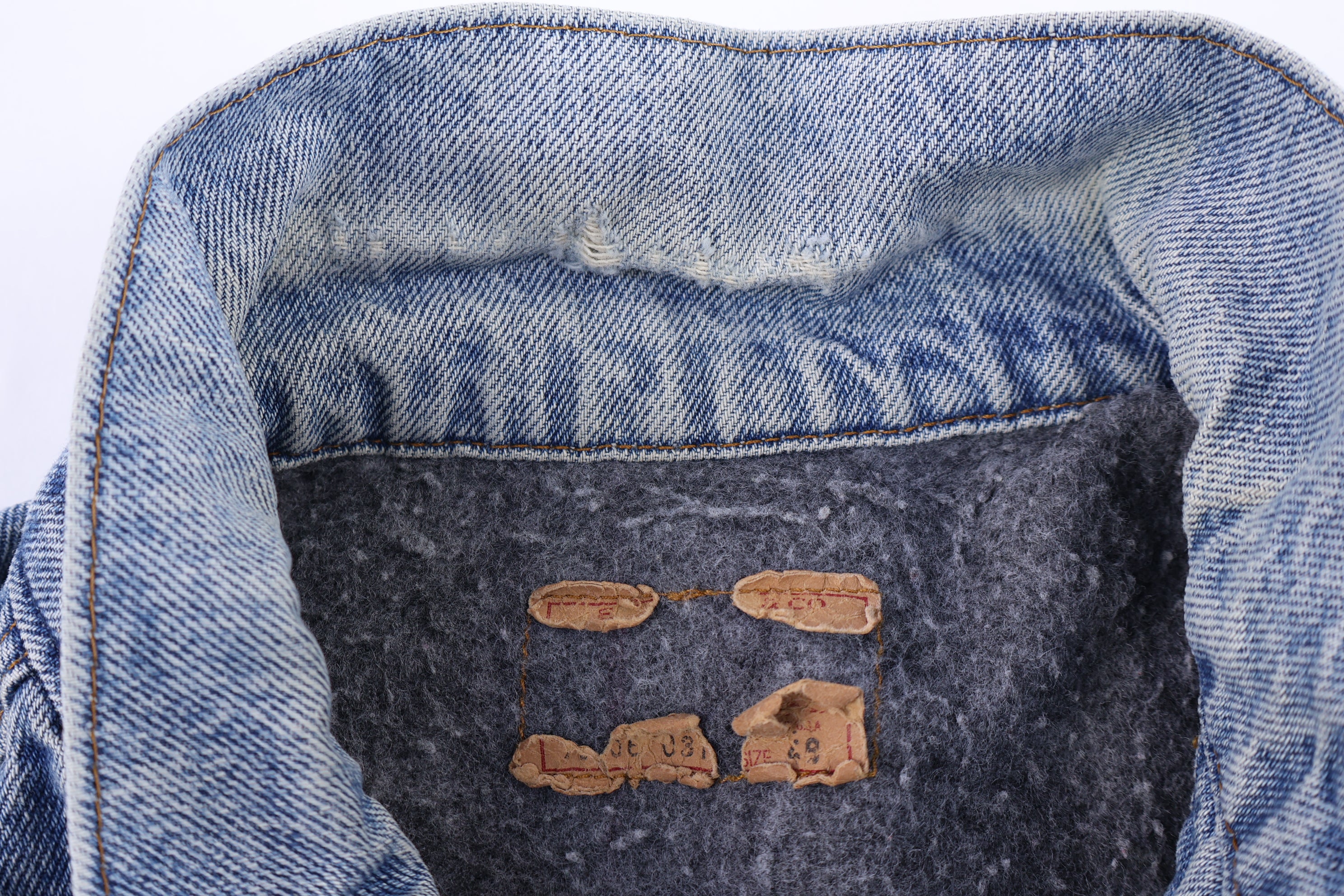 90's Levi's Medium Wash Denim Jacket