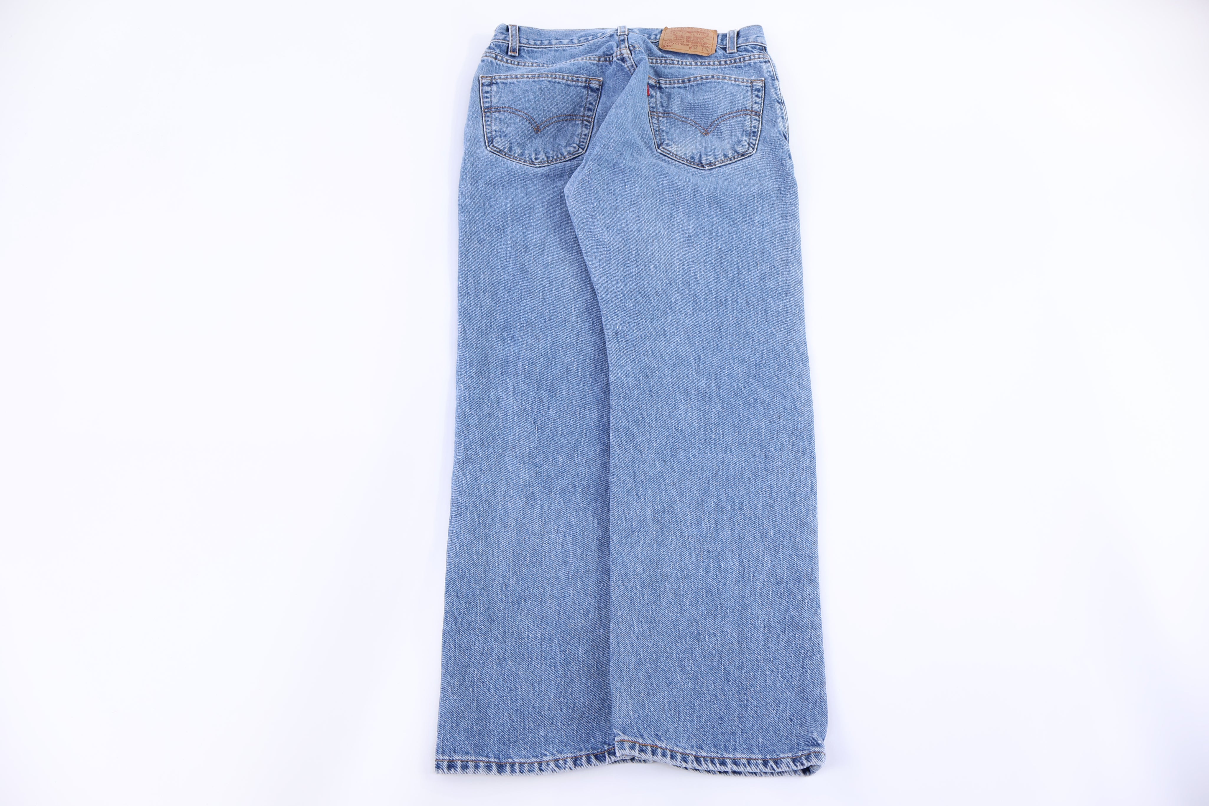 Vintage Levi's 505 Medium Wash Denim Jeans
