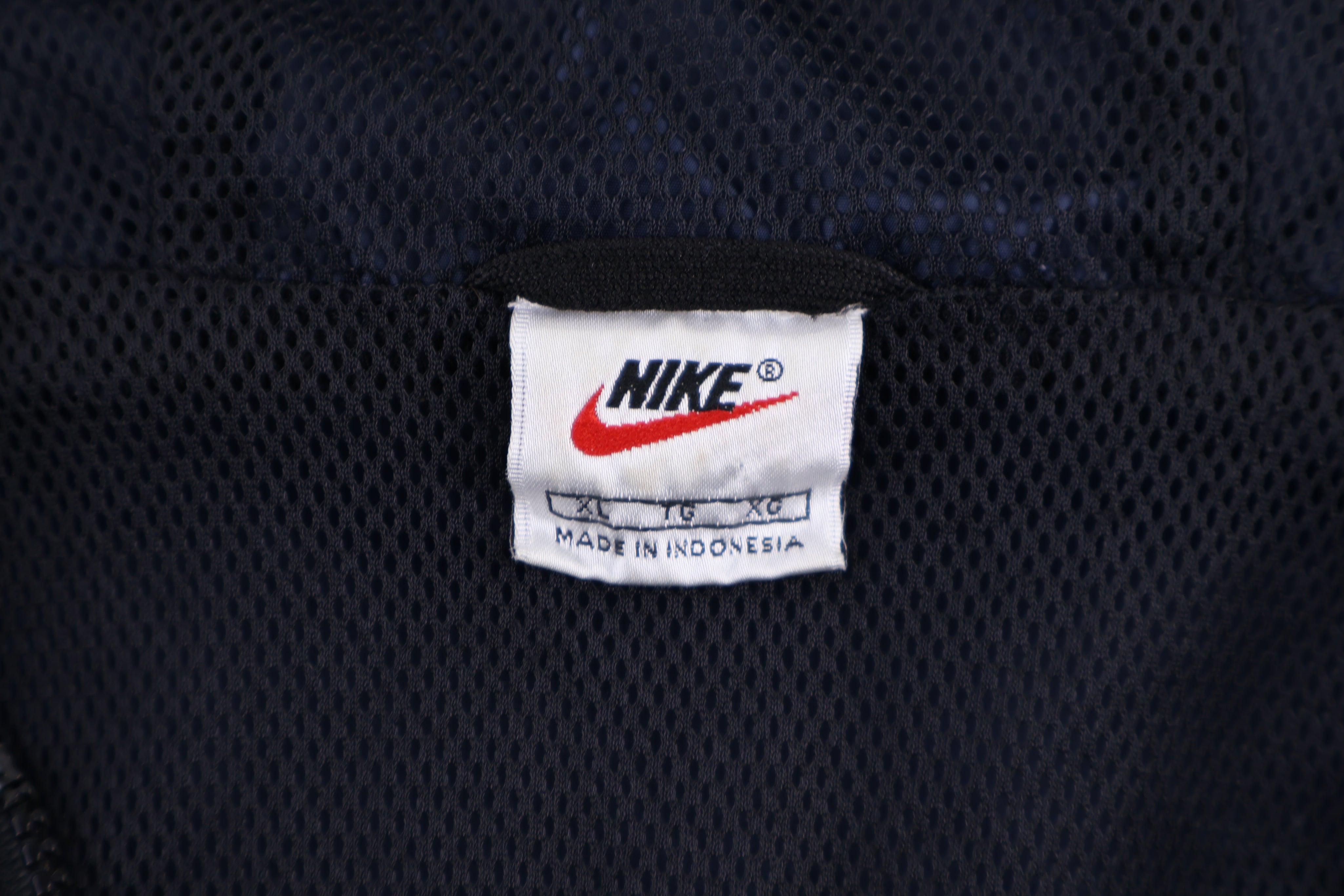 90's Nike Embroidered Logo Half Zip Jacket
