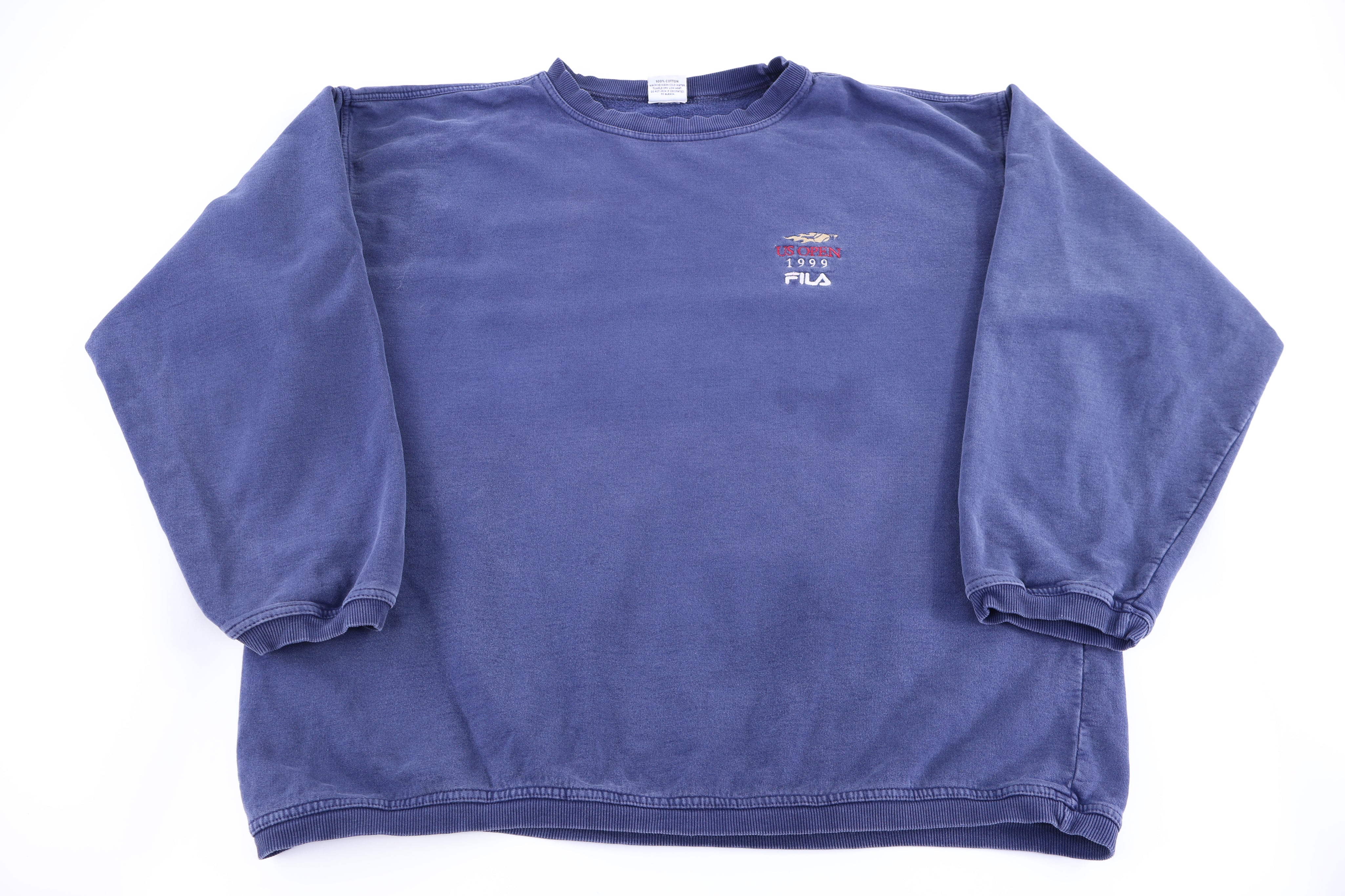 90's Fila Embroidered Logo Blue Sweatshirt