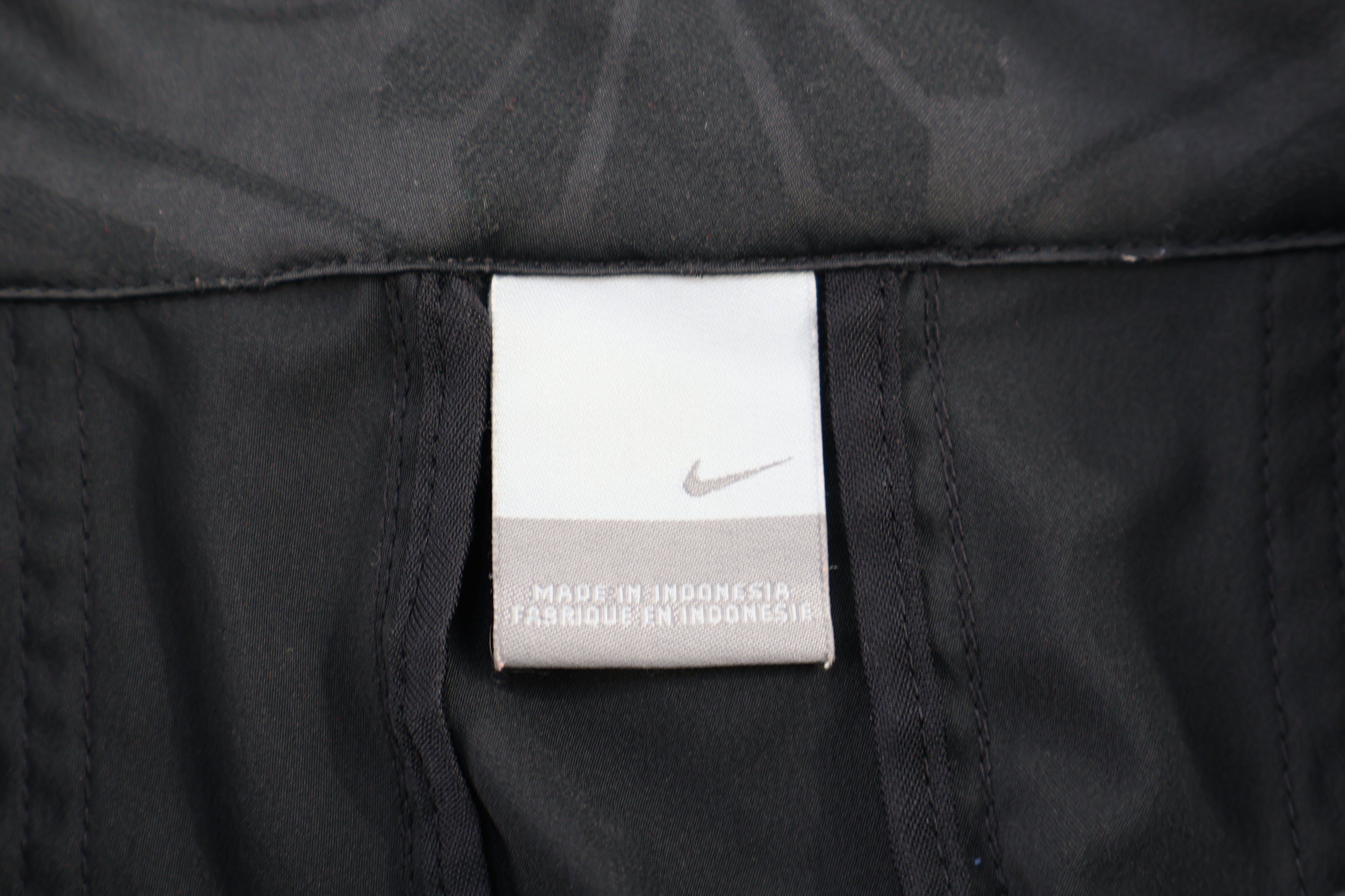 Women's Vintage Nike Embroidered Logo Full zip Jacket