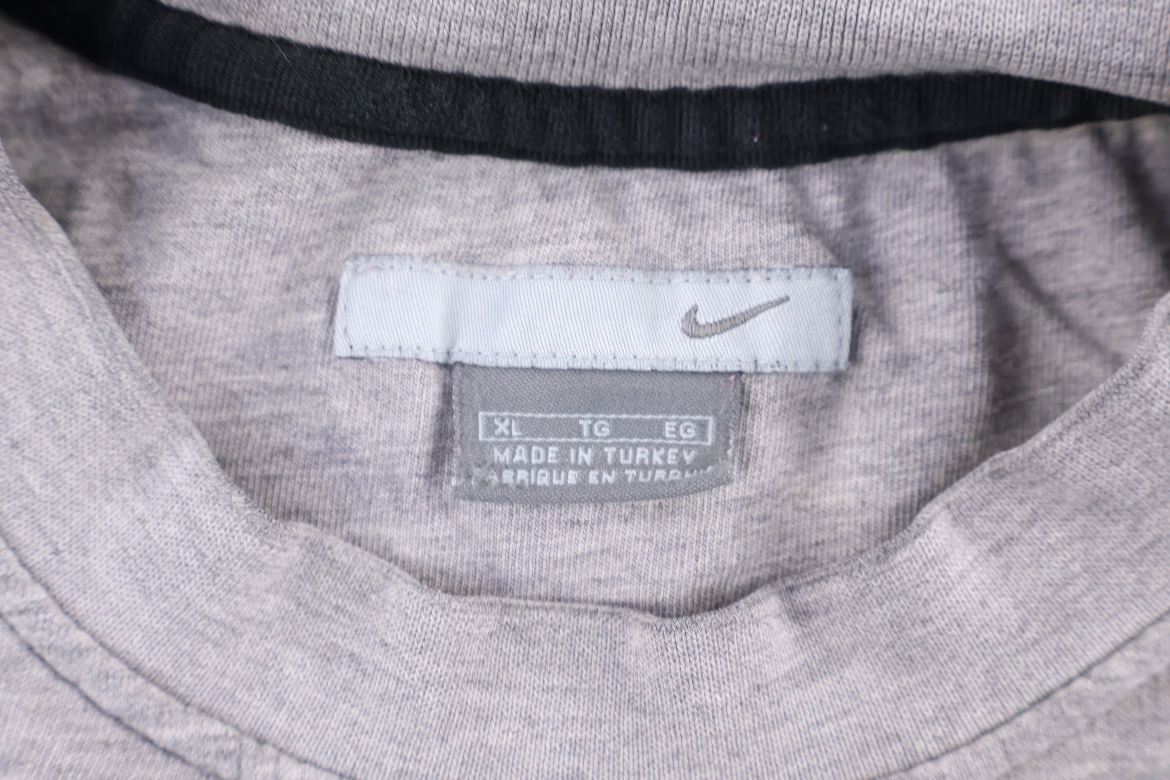 Vintage Nike Embroidered Logo Grey Sweatshirt