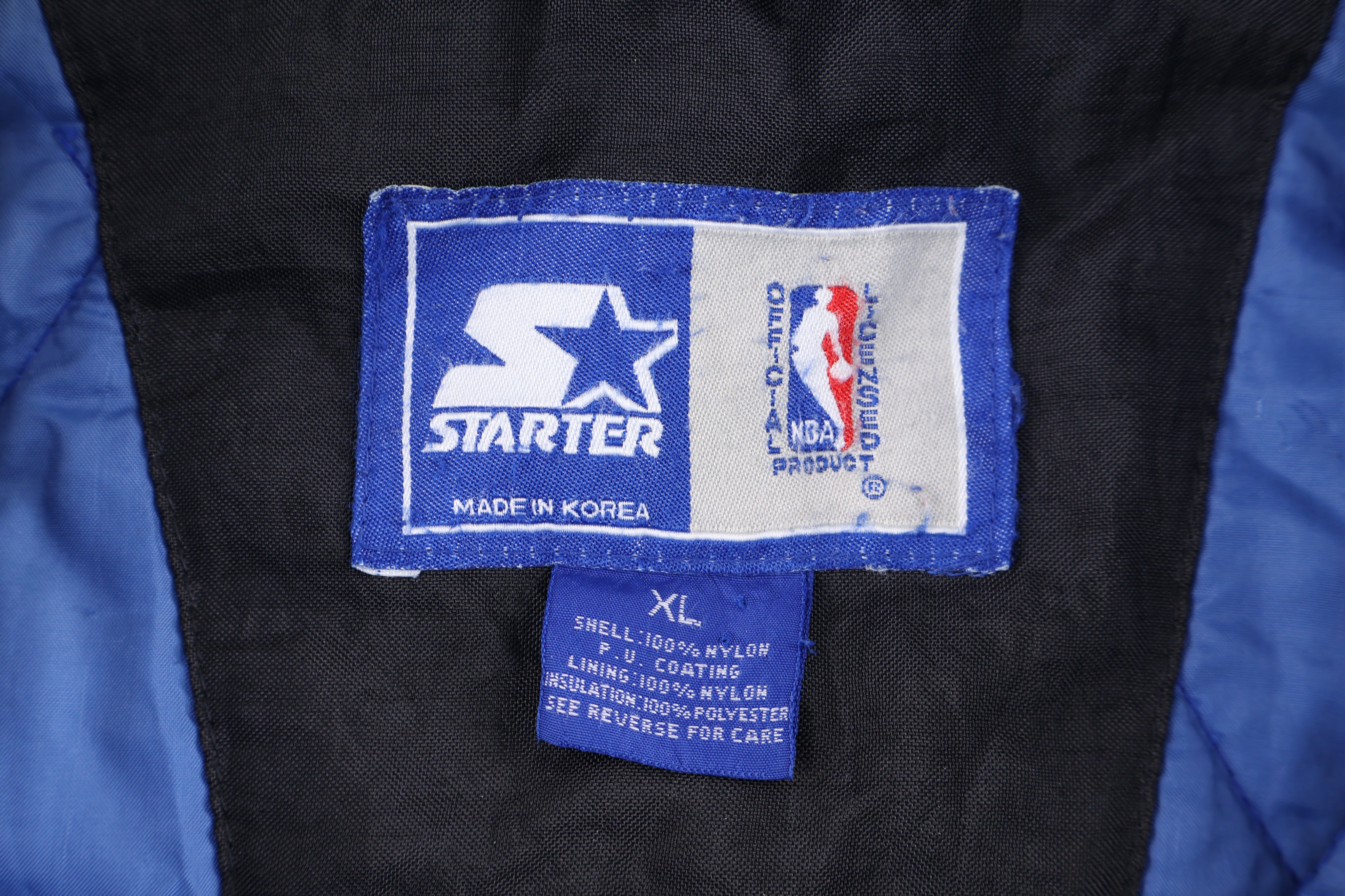 90's Starter Dallas Mavericks Basketball Puffer Jacket