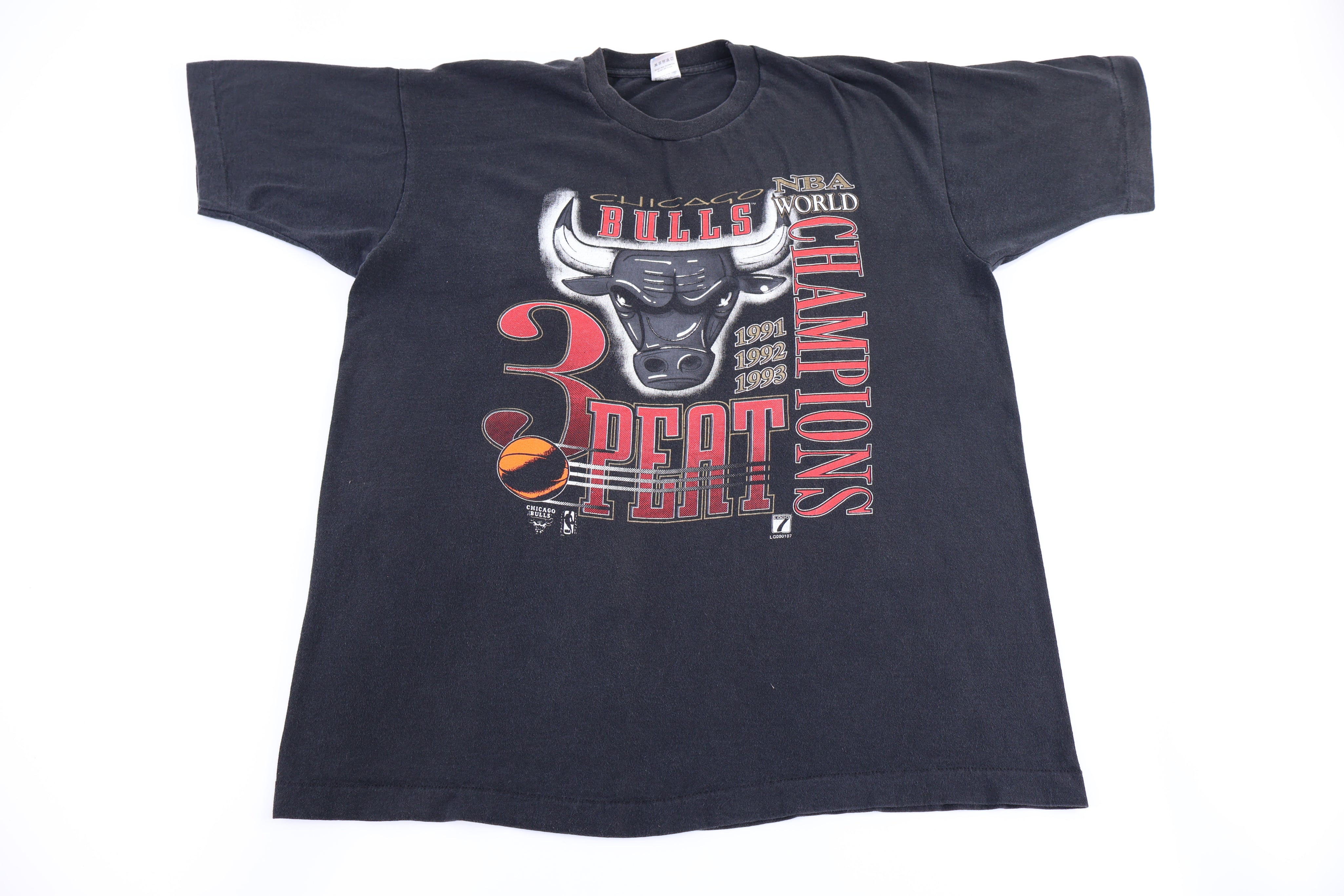 1993 Chicago Bulls Basketball World Champions T-shirt