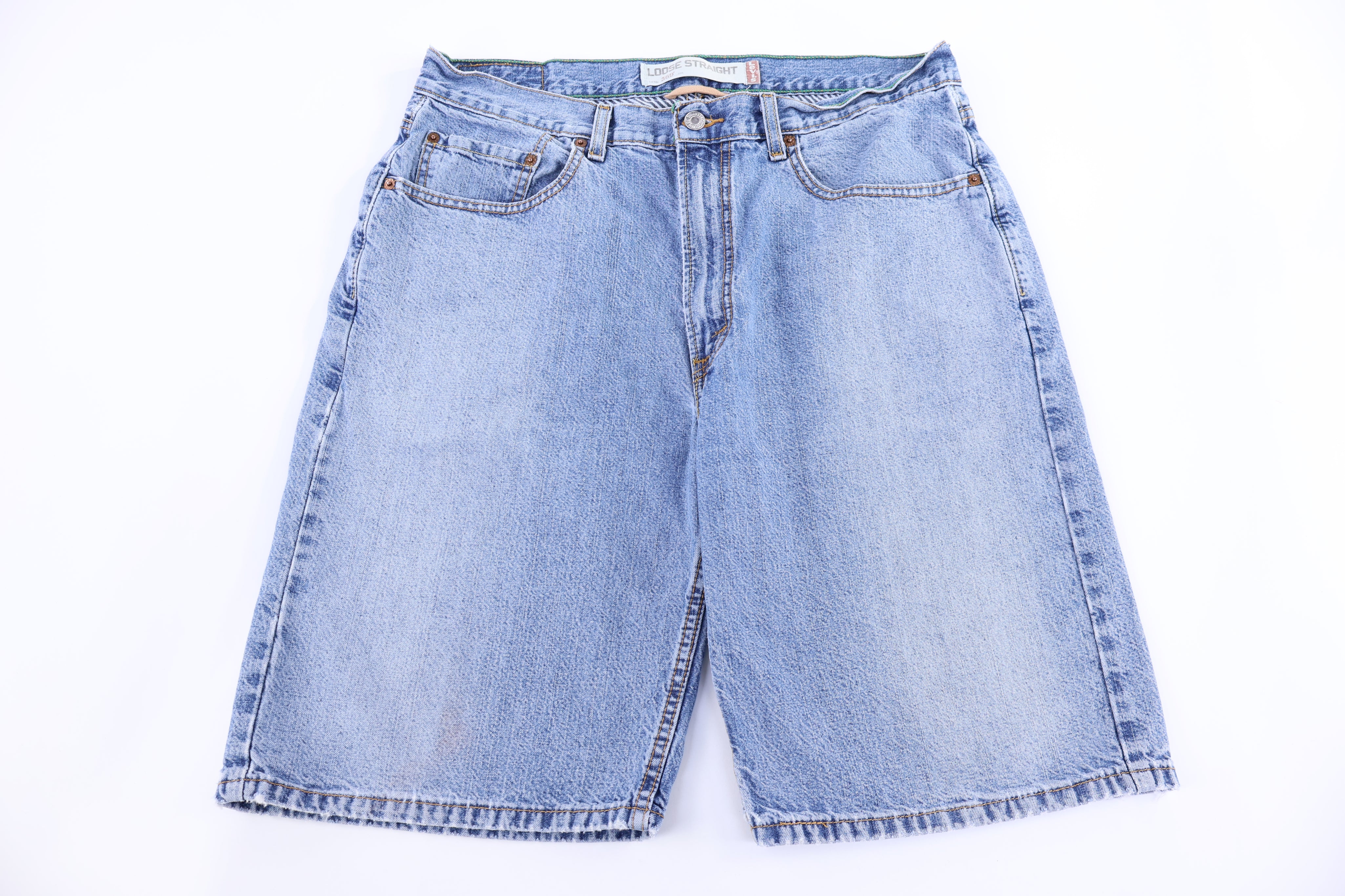 Levi's 565 Light Wash Denim Shorts