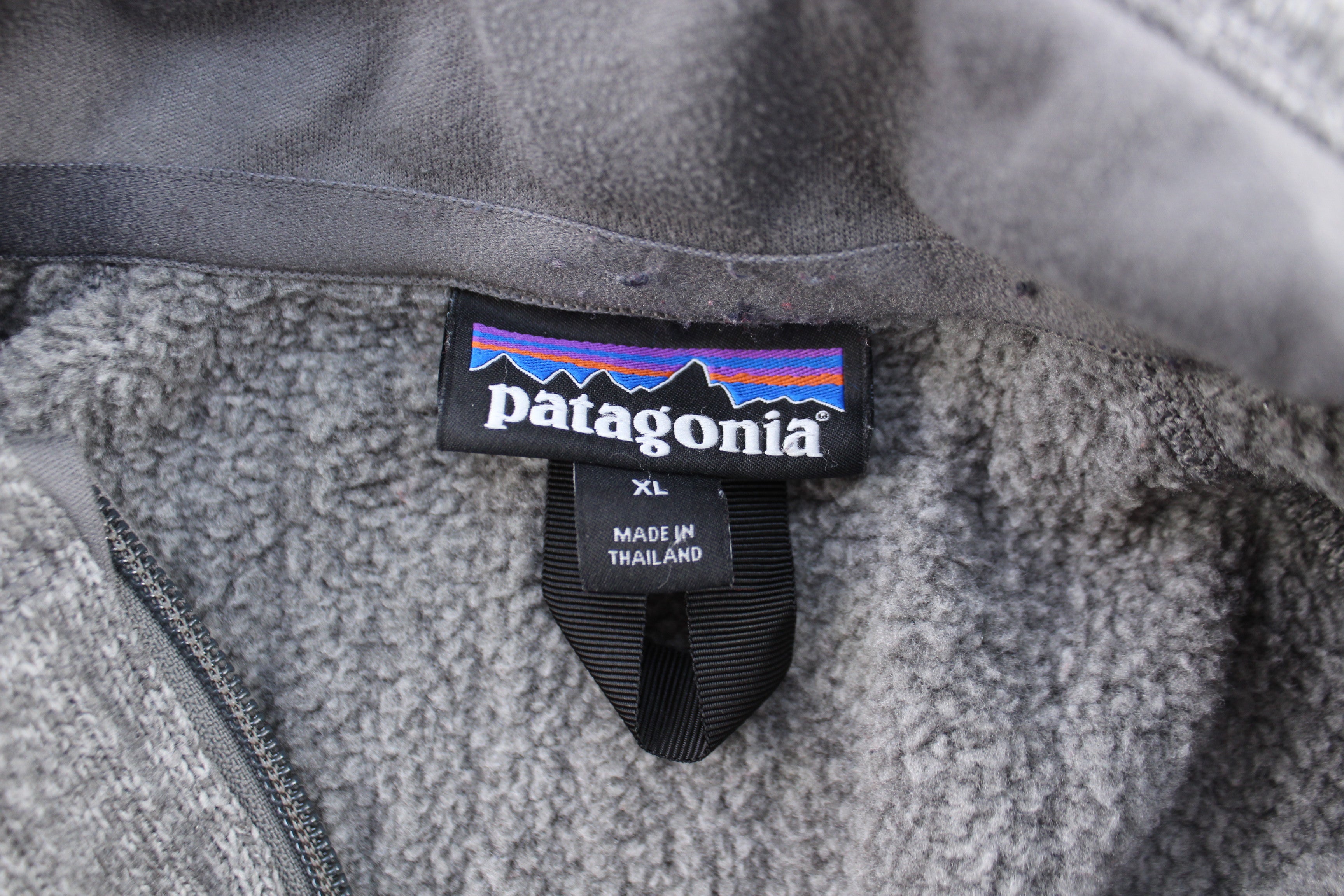 Patagonia Logo Patch Grey Pullover Jacket