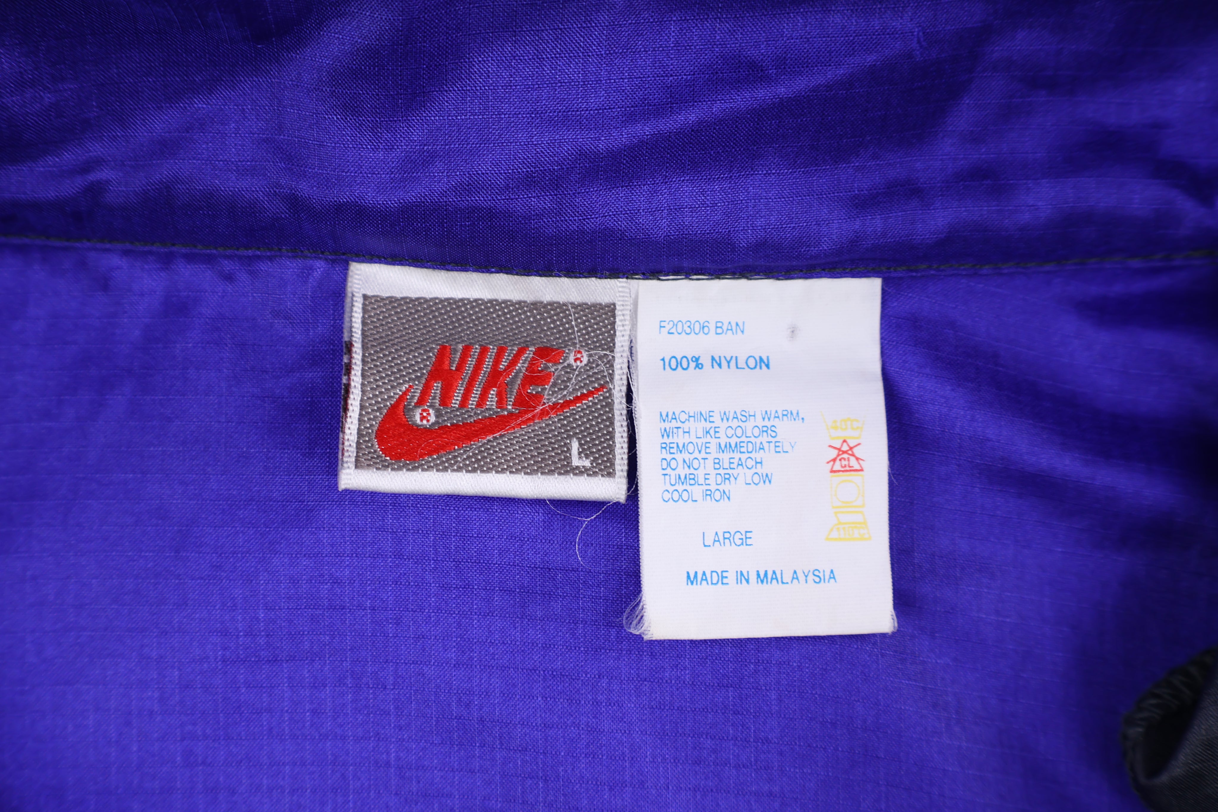 90's Nike Embroidered Logo Multicolor Full Zip Windbreaker