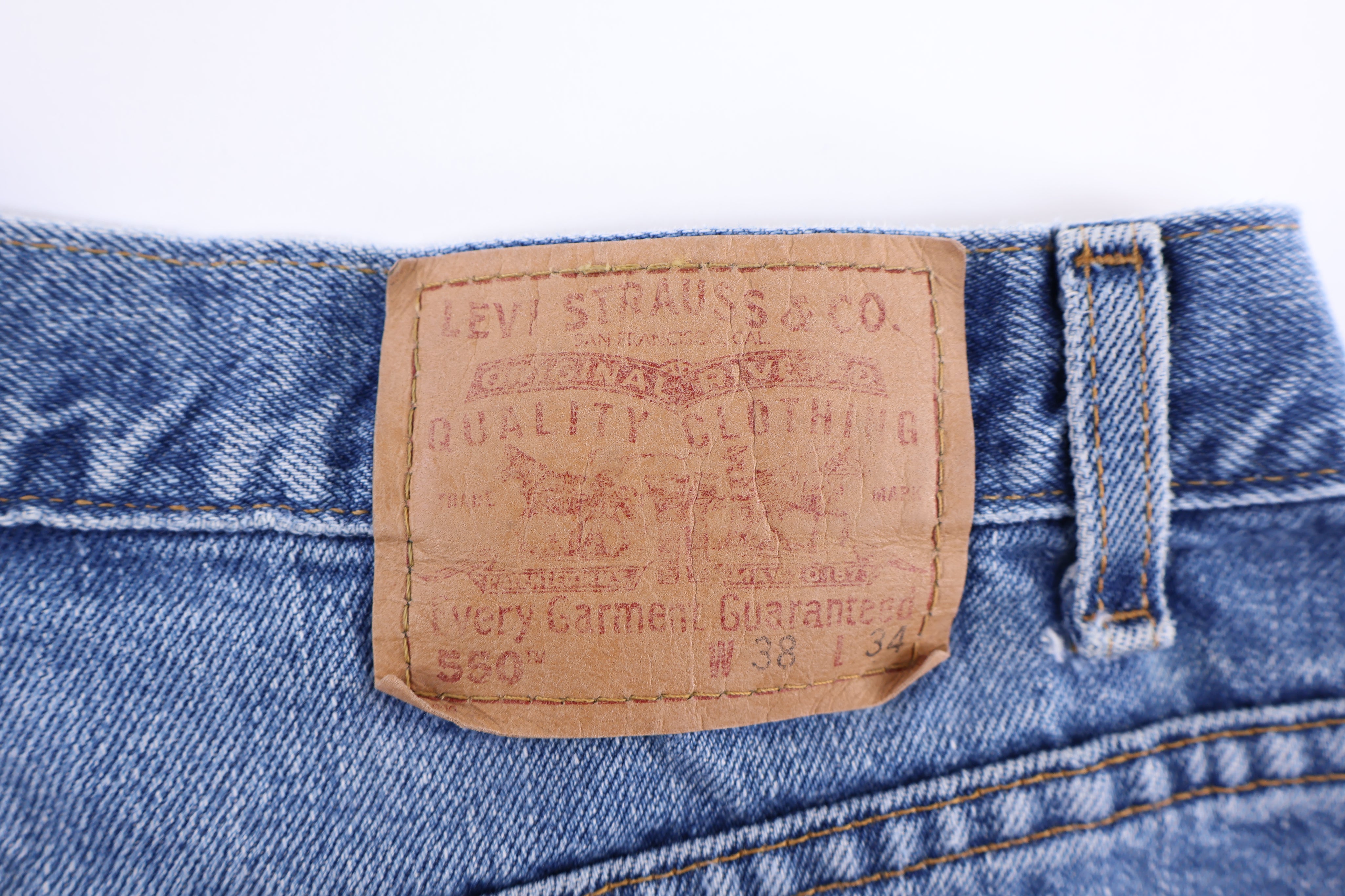Levi's 550 Light Wash Denim Jeans