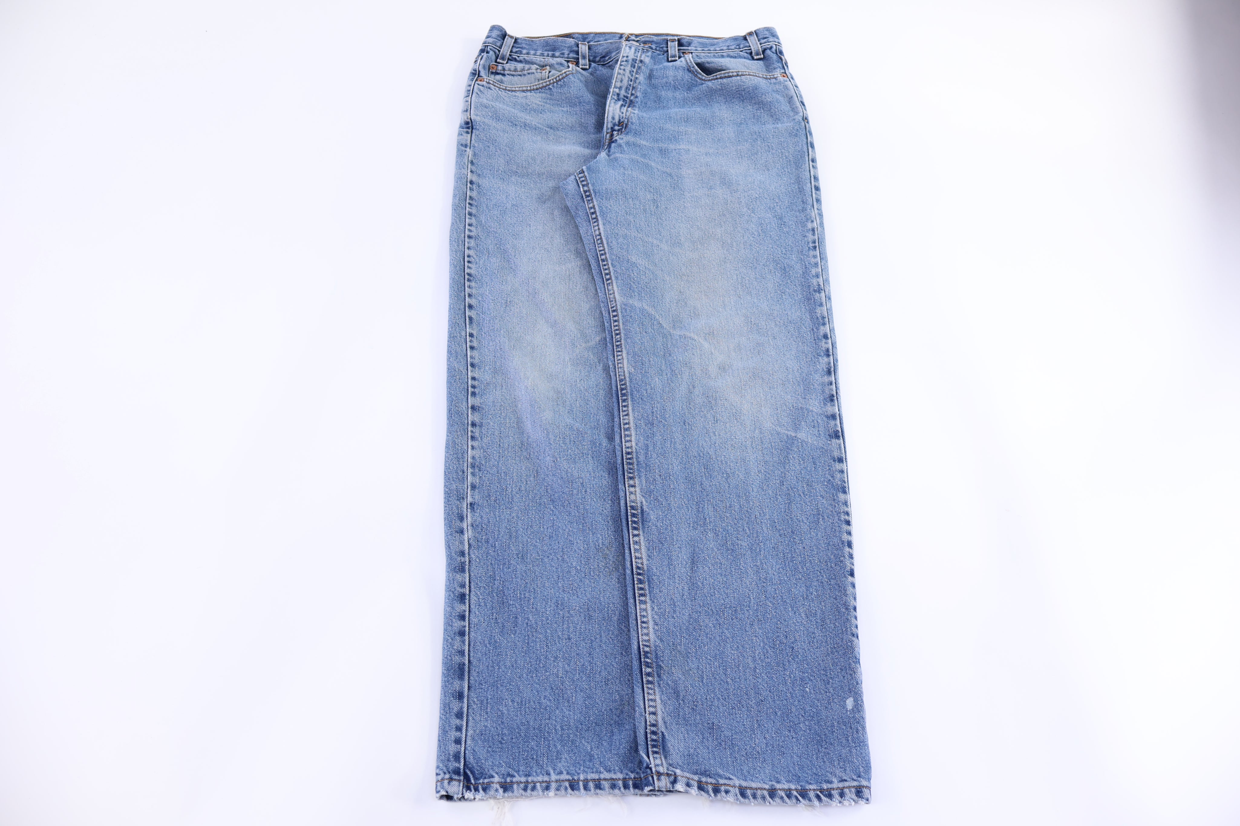 Levi's 550 Light Wash Denim Jeans