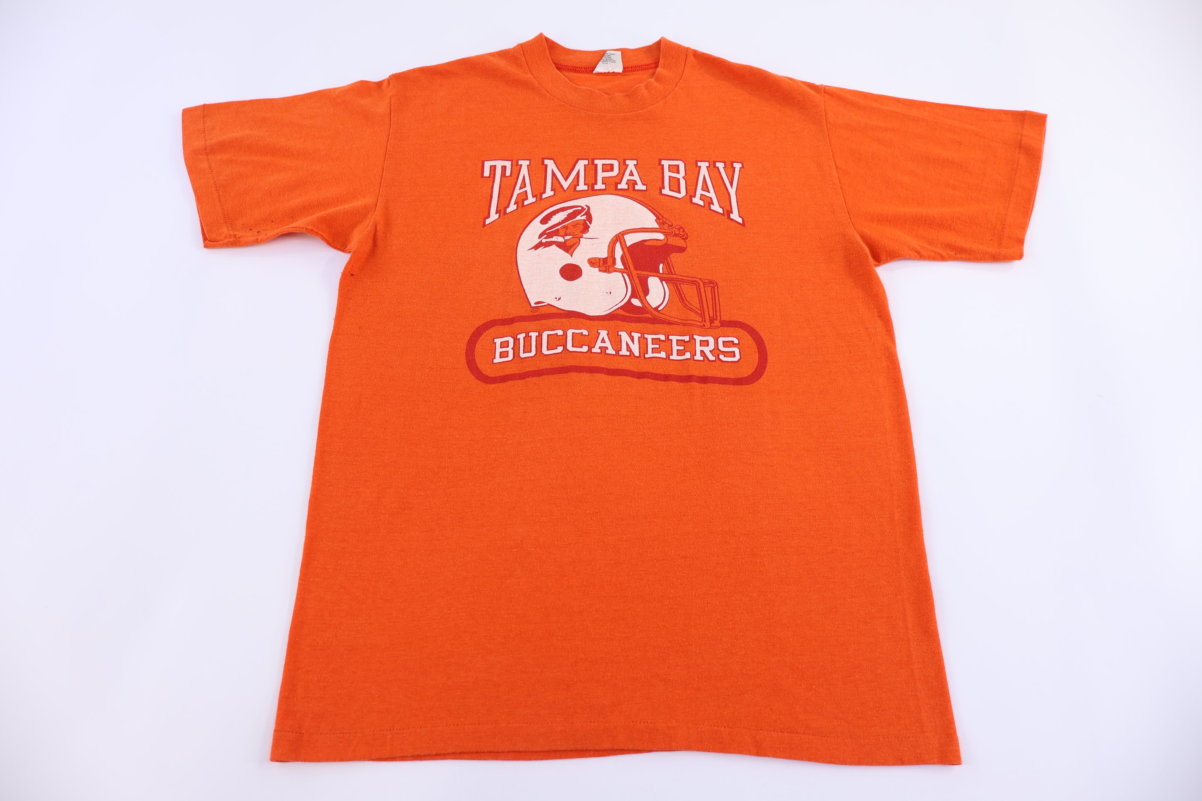 80's Tampa Bay Buccaneers Football T-shirt