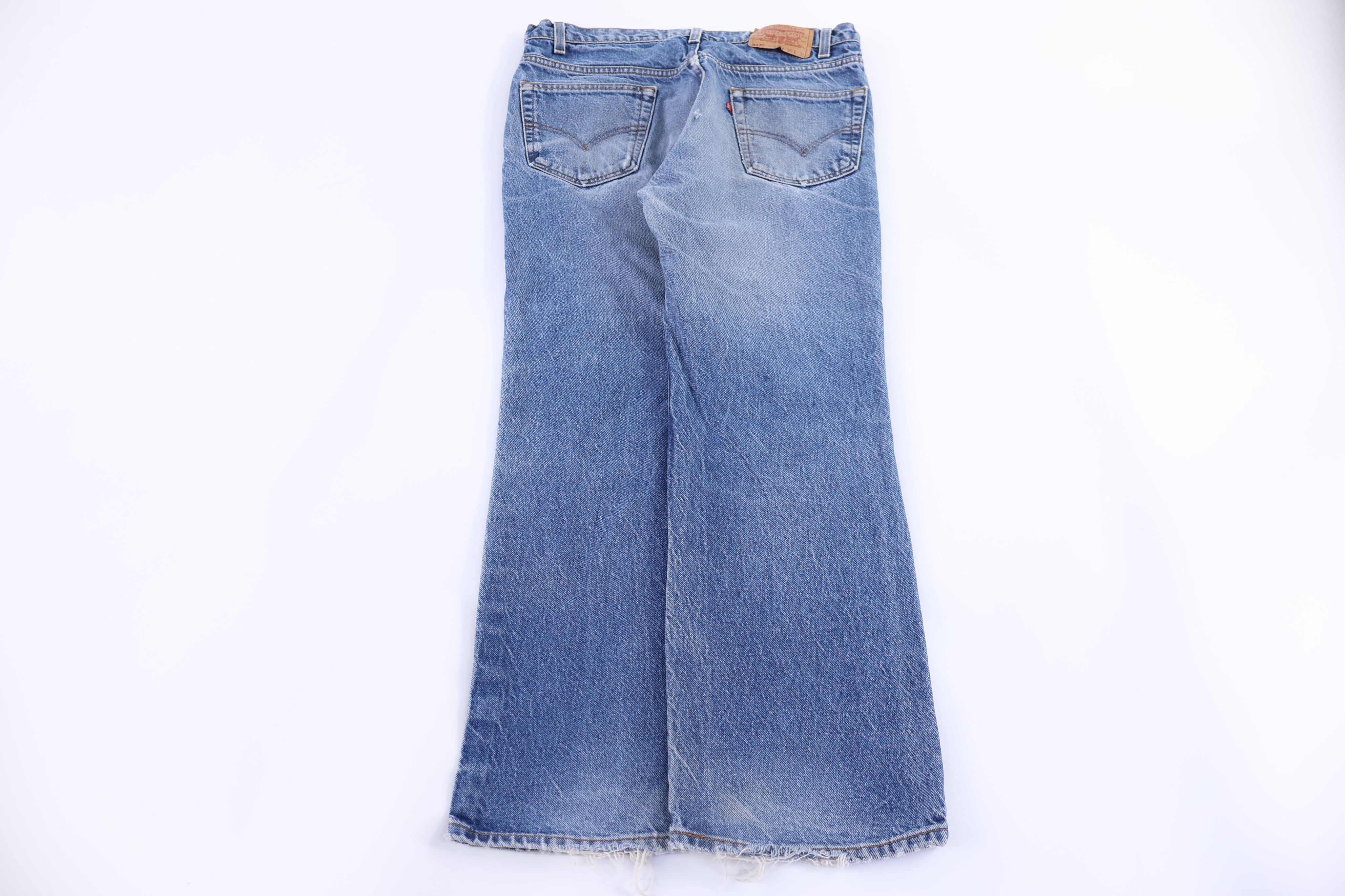90's Levi's Medium Wash Denim Jeans
