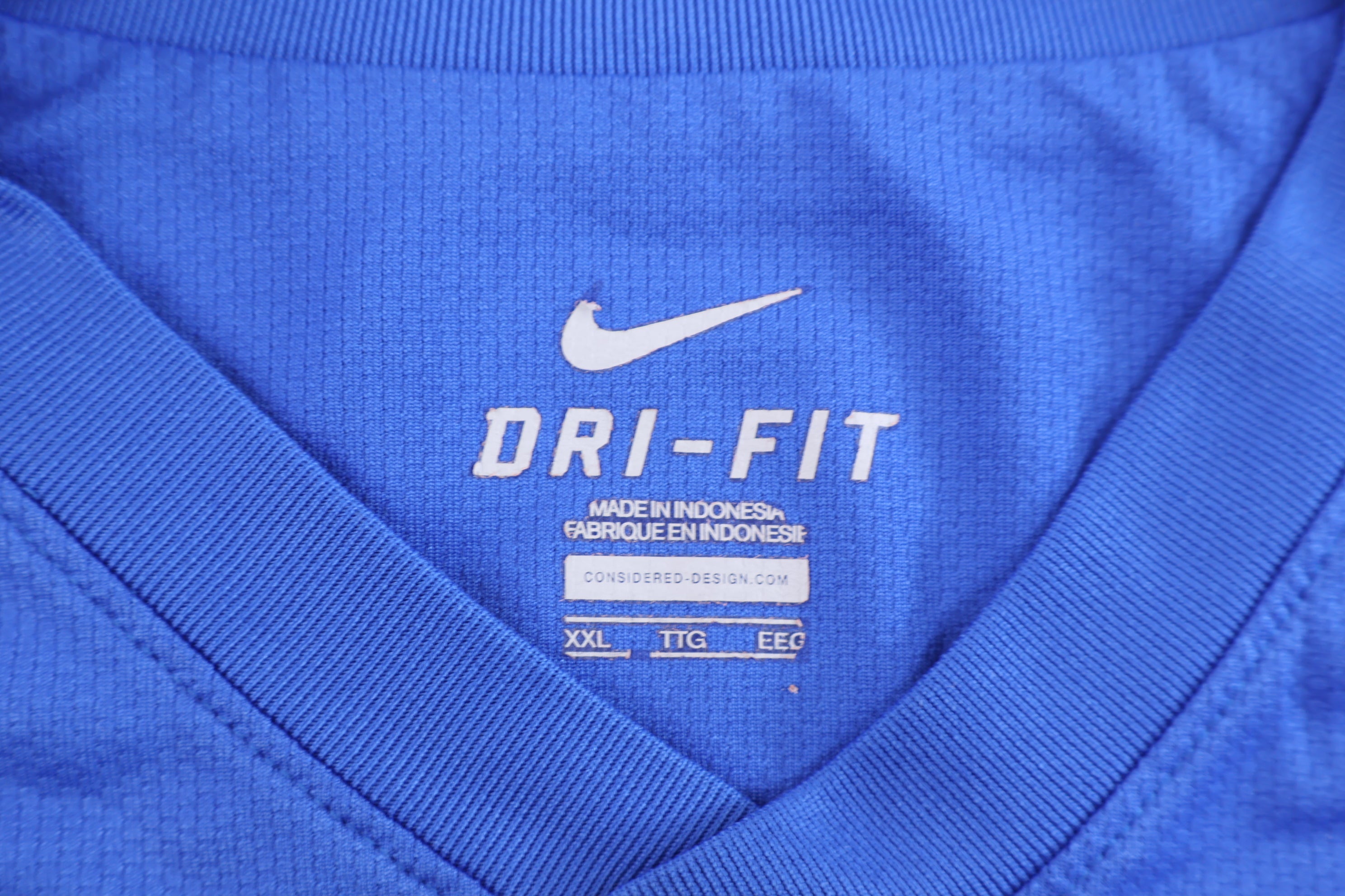 2010 Malaysia Away Soccer Jersey