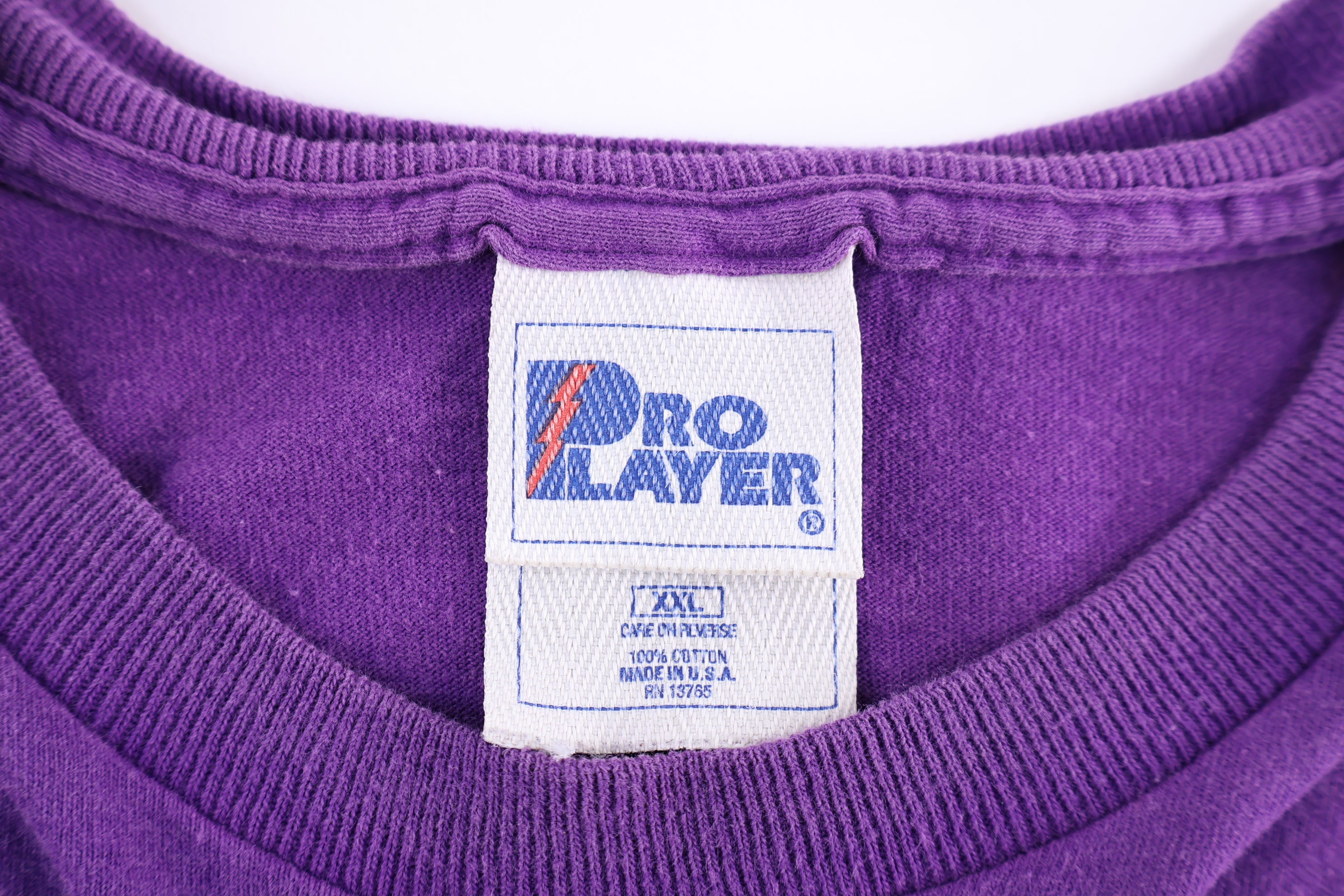 90's Los Angeles Lakers Basketball T-shirt