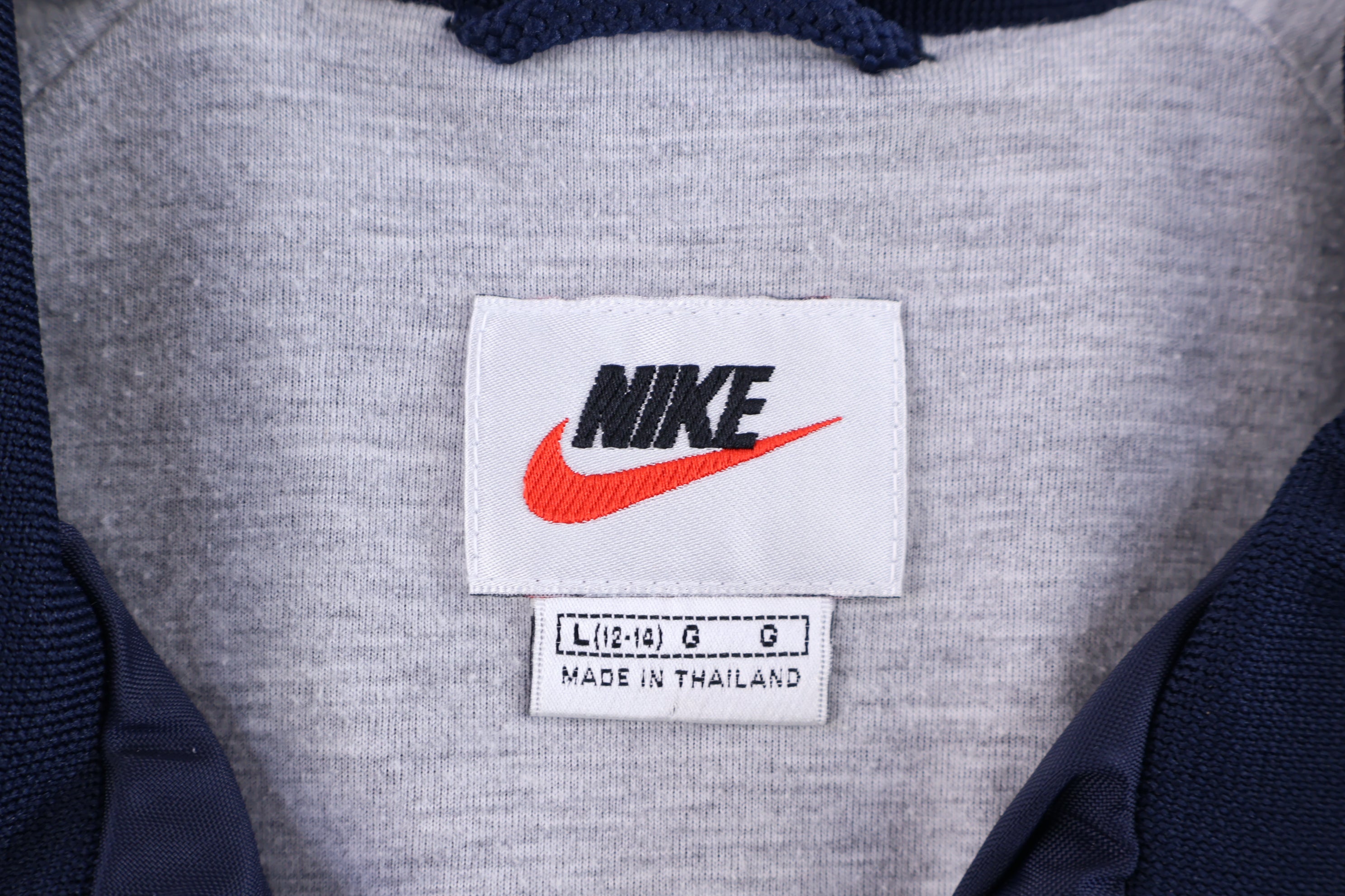 Women's 90's Nike Embroidered Logo Full Zip Jacket