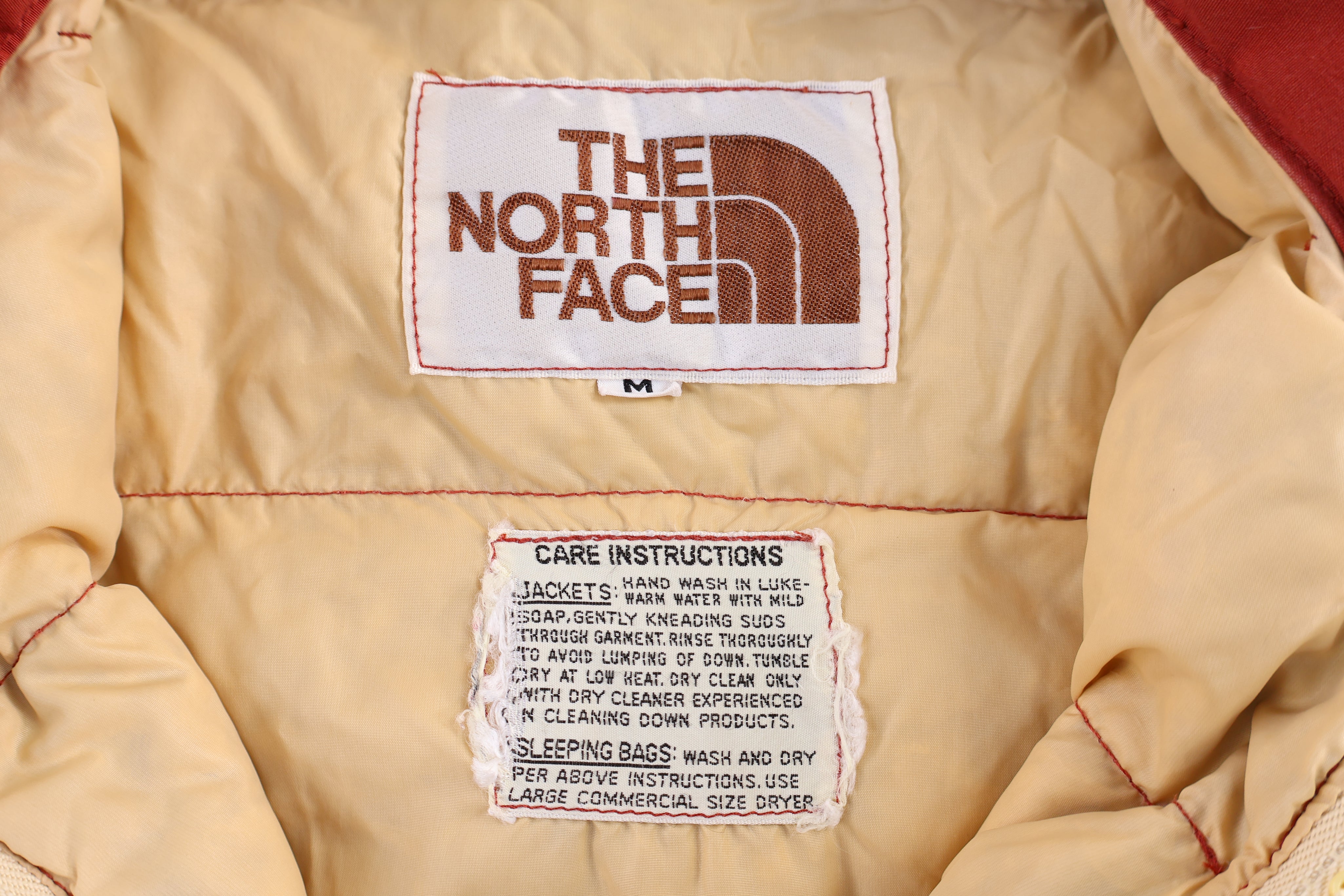 90’s Women's The North Face Embroidered Logo Puffer Jacket