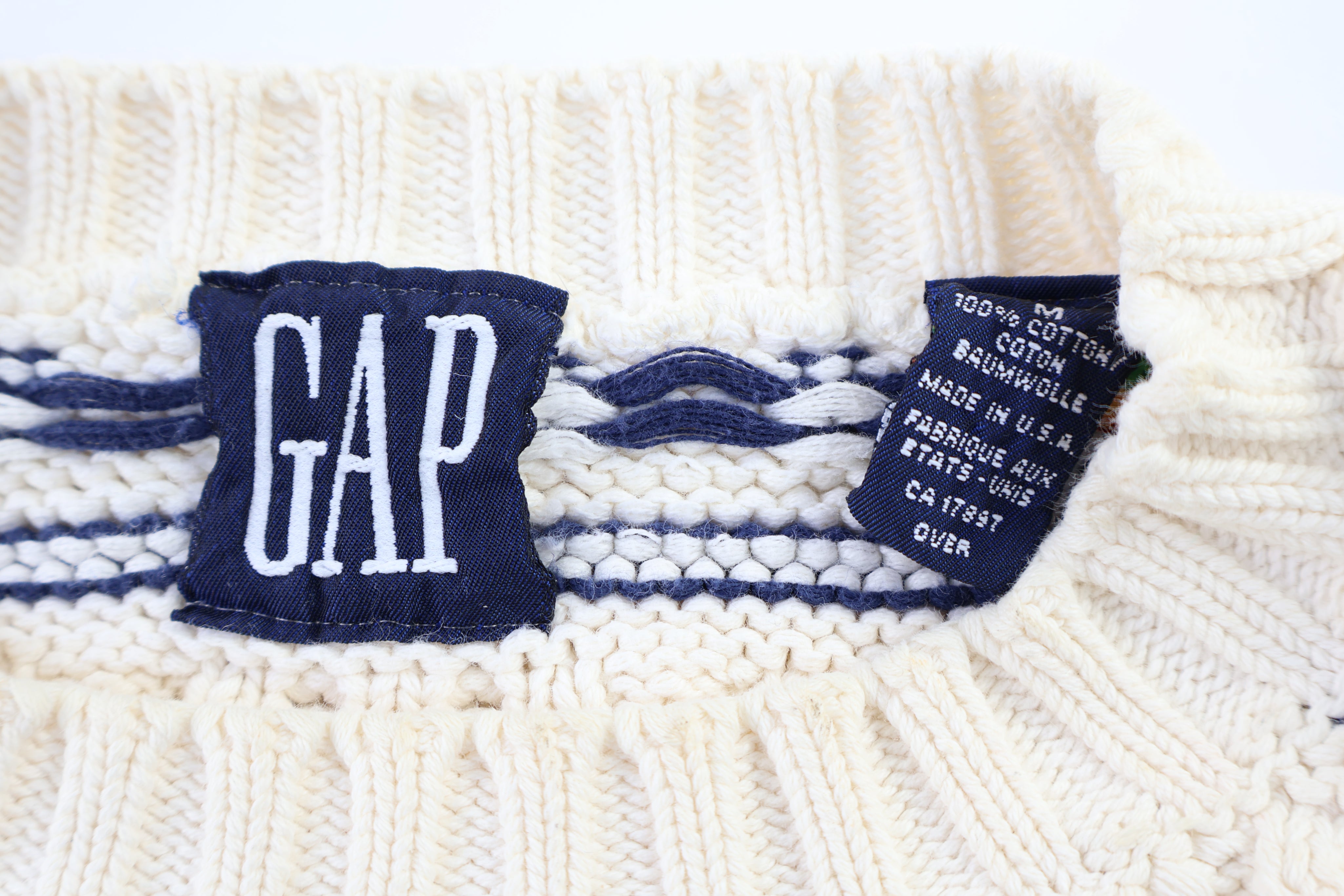 Vintage GAP Blue & White Knit Sweater