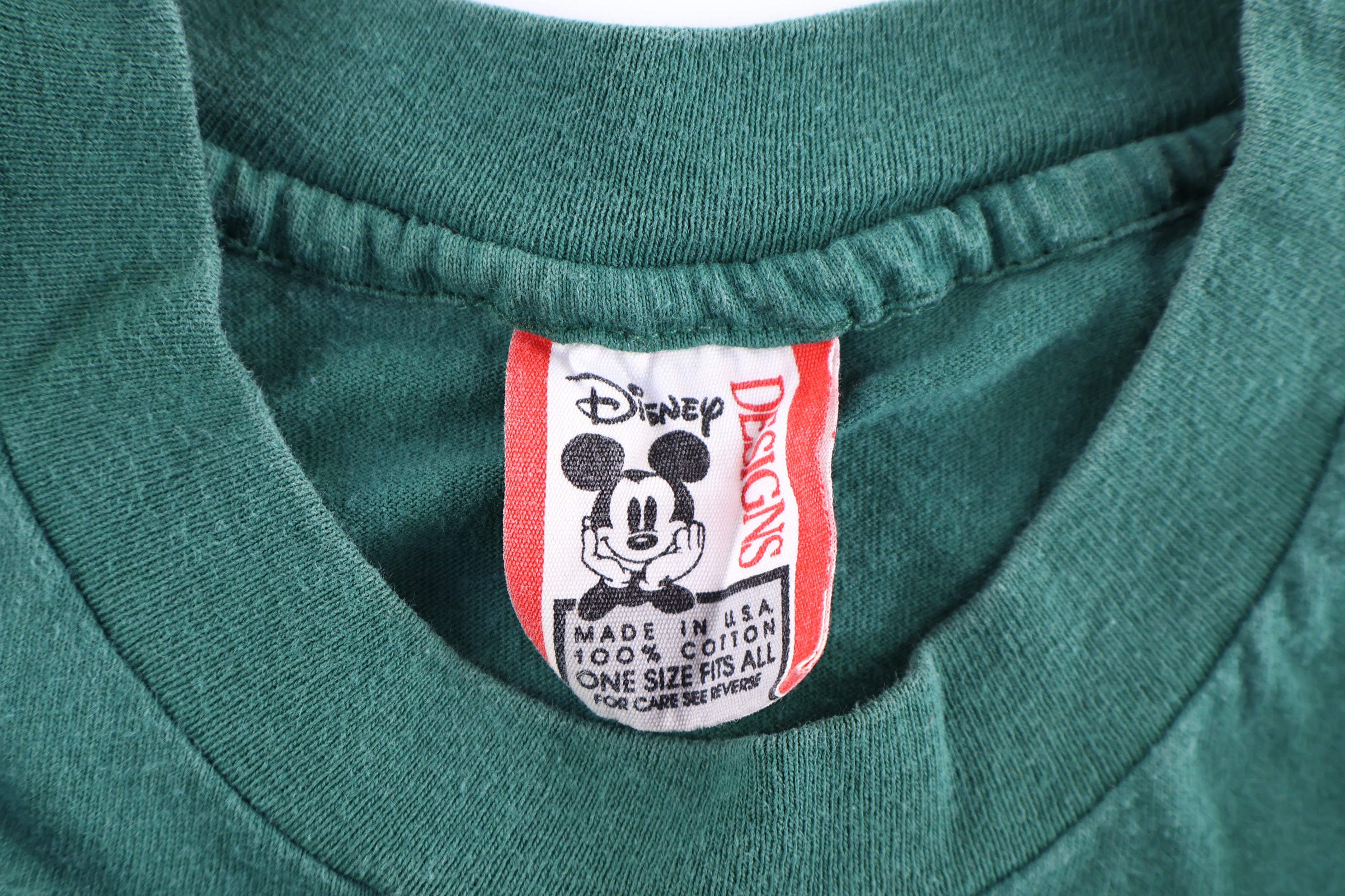 90's Disney Mickey & Minnie Graphic T-shirt