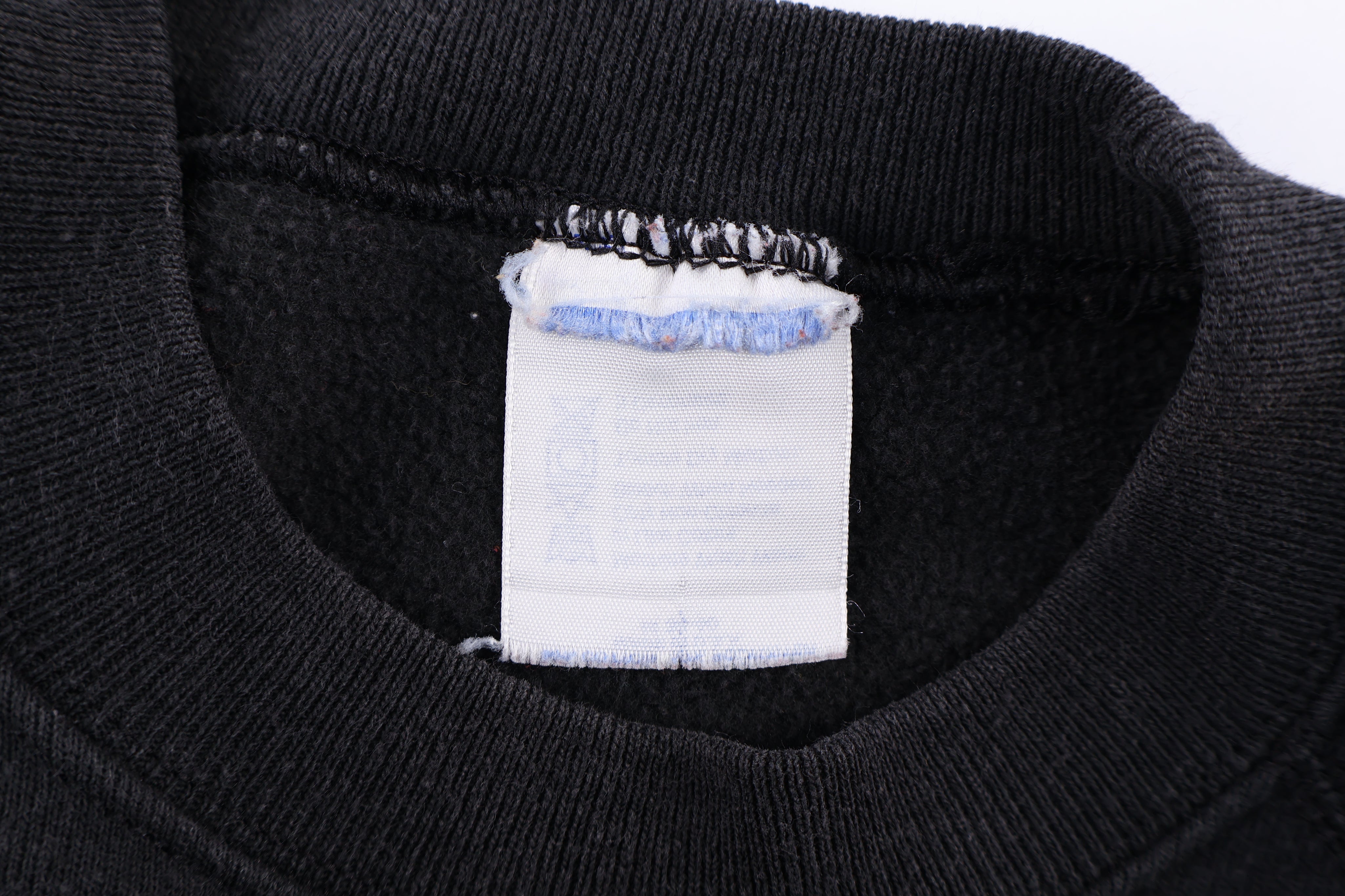 90's Deer Nature Graphic Sweatshirt