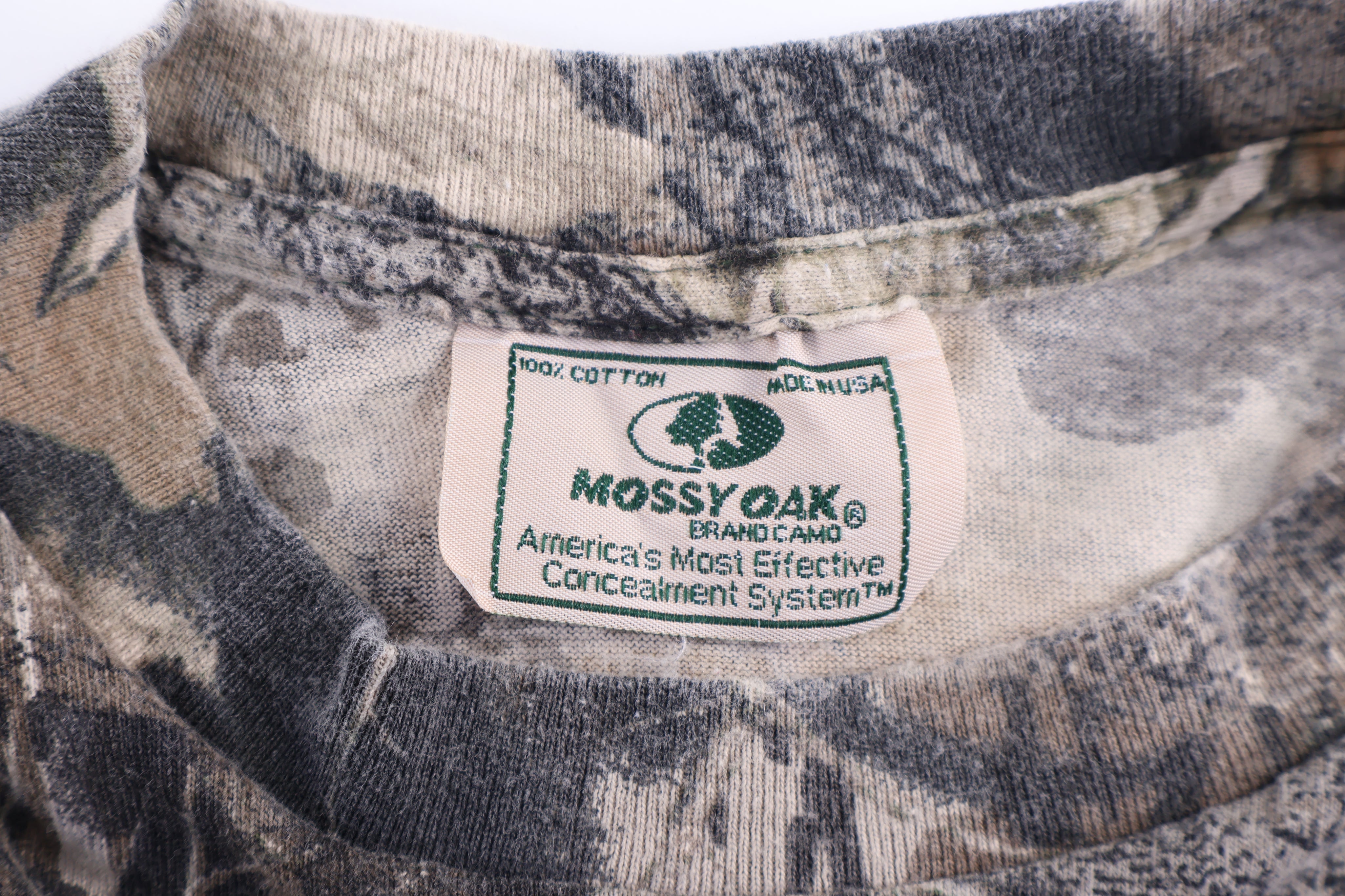 90's Mossy Oak Camo Pocket T-shirt