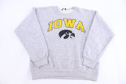 90's Iowa Hawkeyes Graphic Sweatshirt