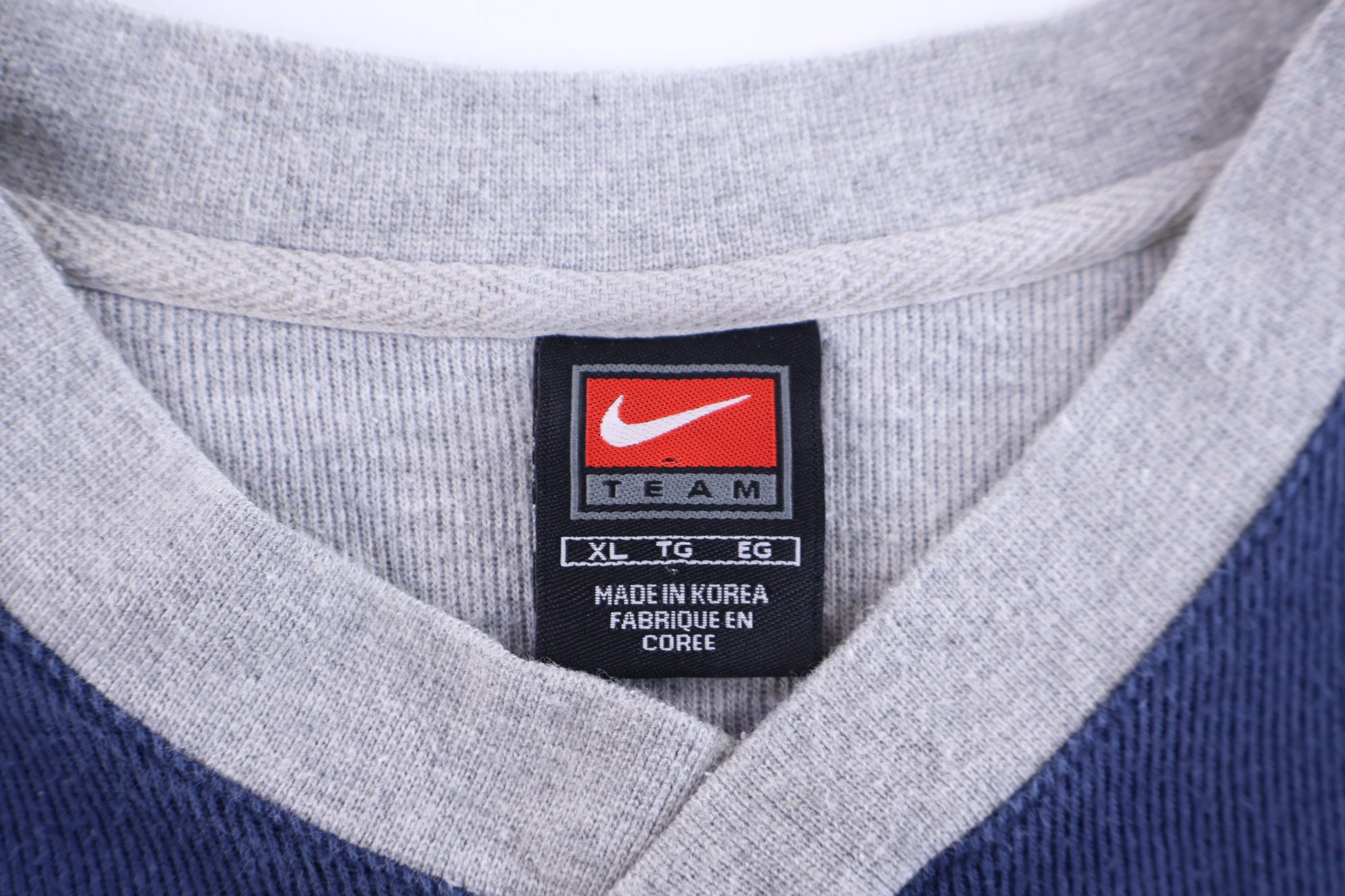 Vintage Nike North Carolina Tar Heels LS T-shirt