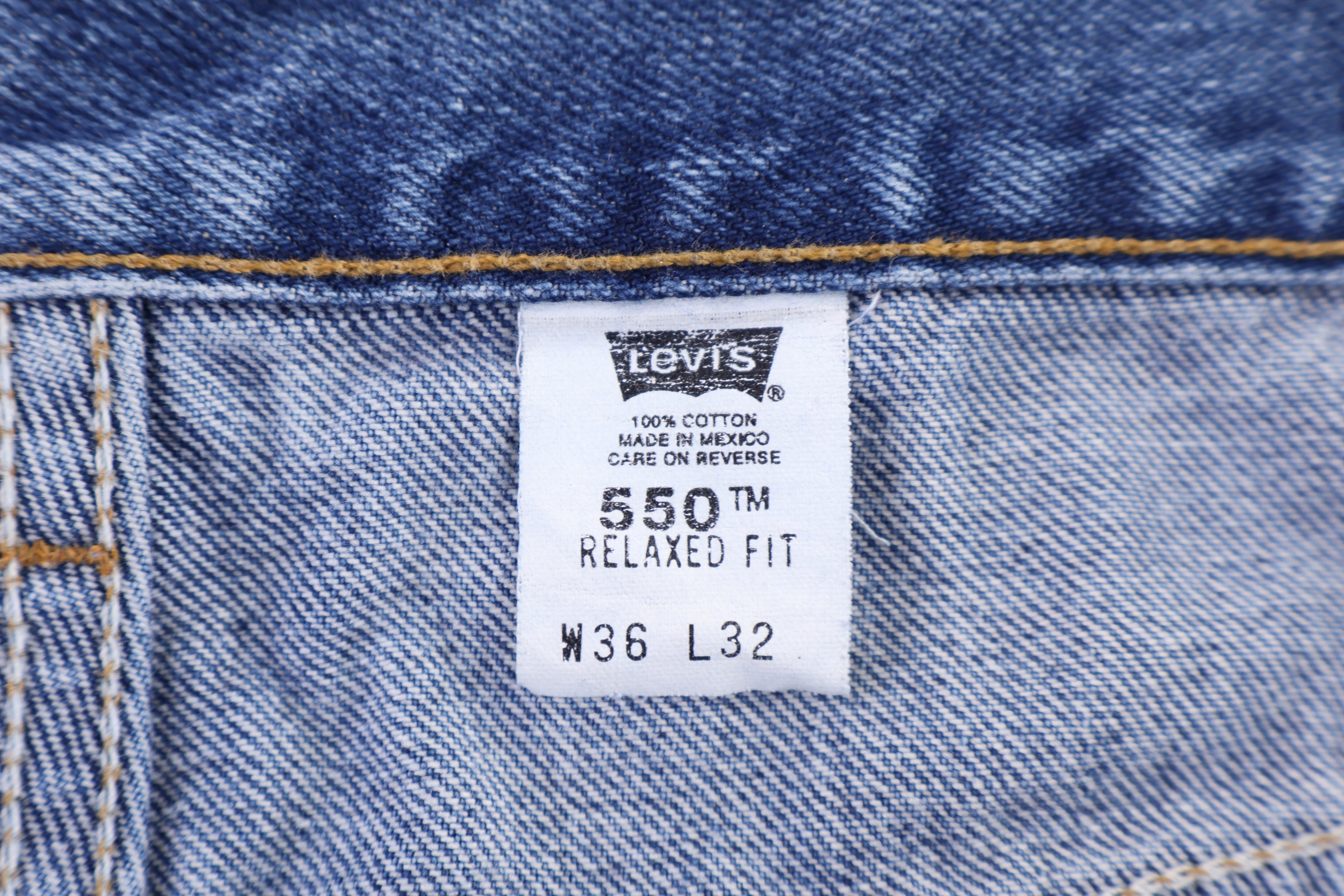 Levi's 550 Medium Wash Denim Jeans