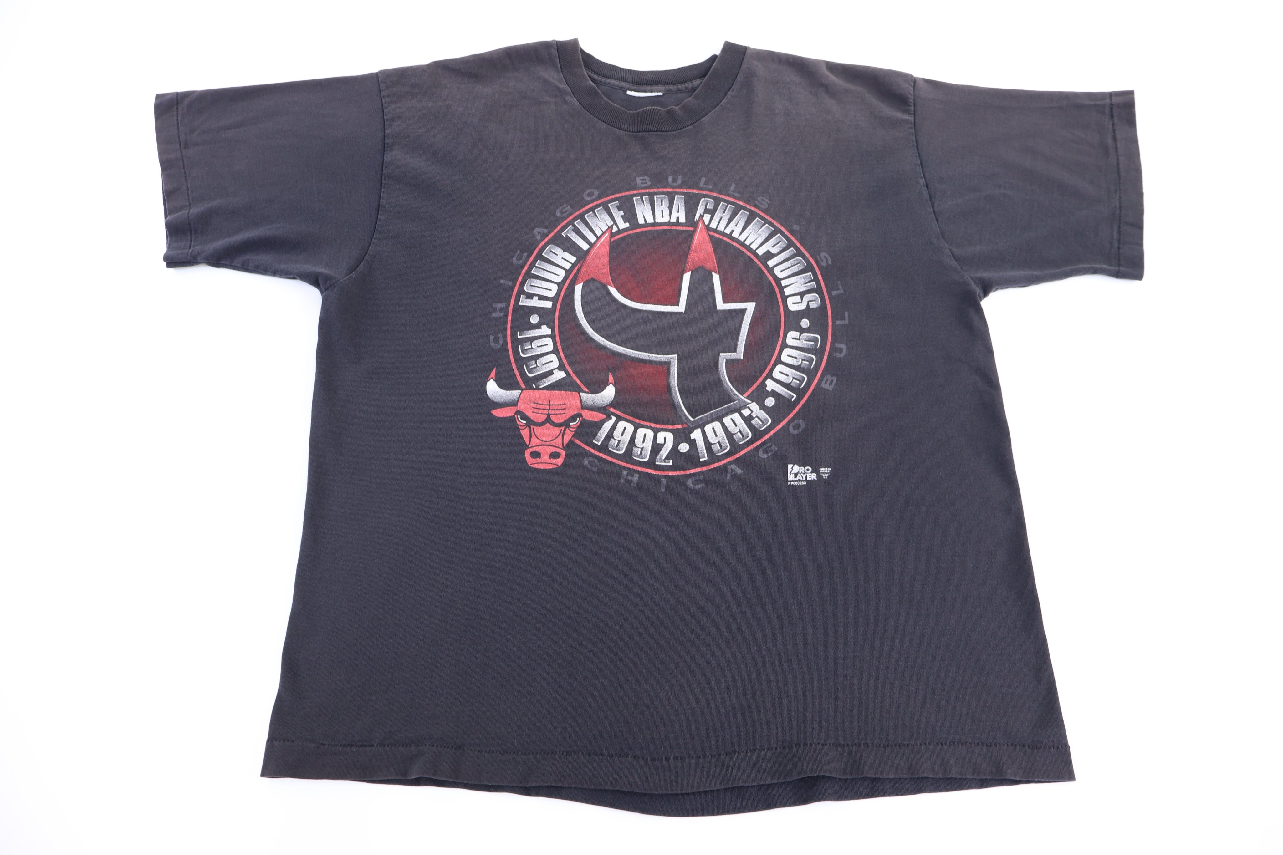 1996 Chicago Bulls Basketball 4 Time Champs T-shirt