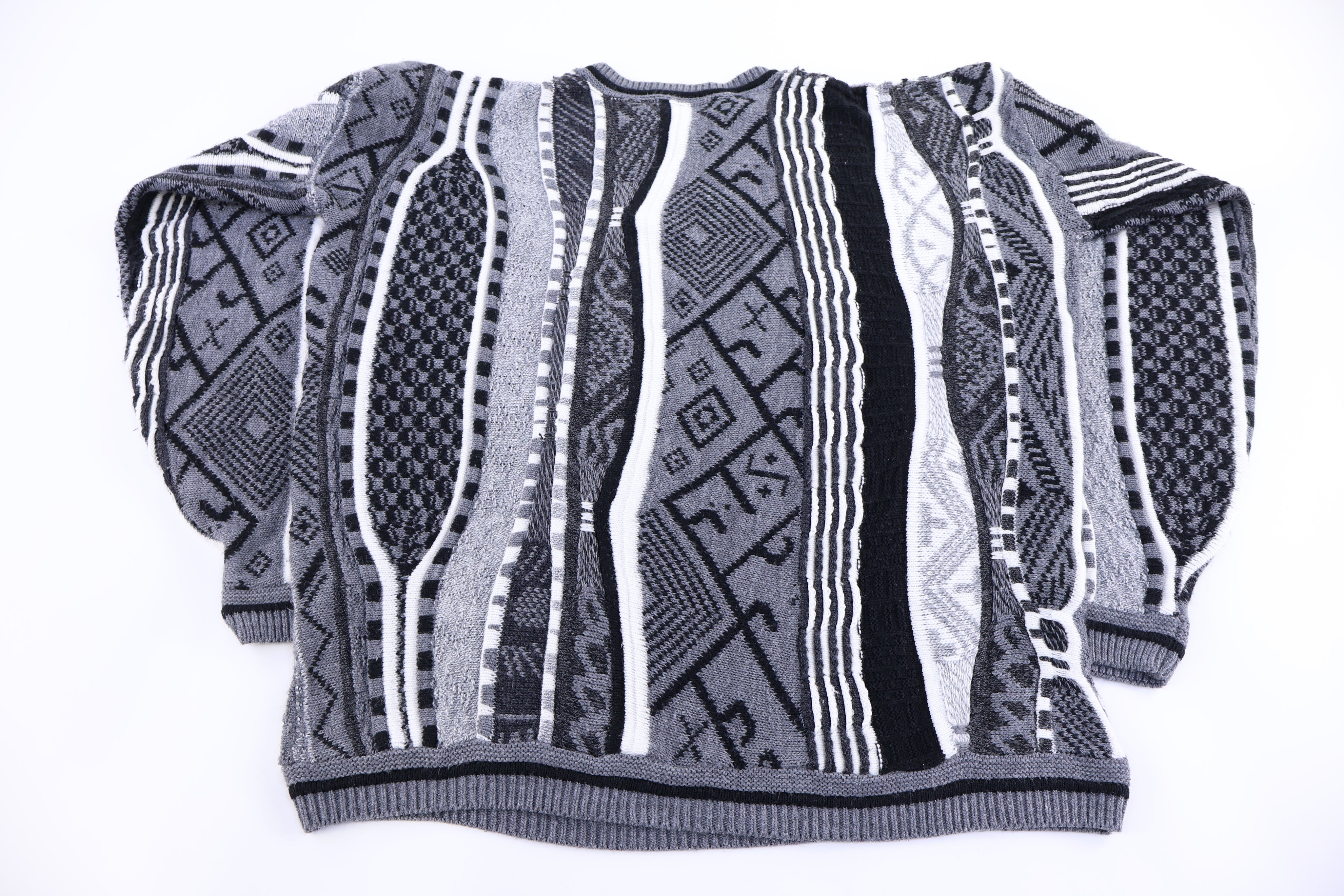 90's Lavane New York Black & White Knit Sweater
