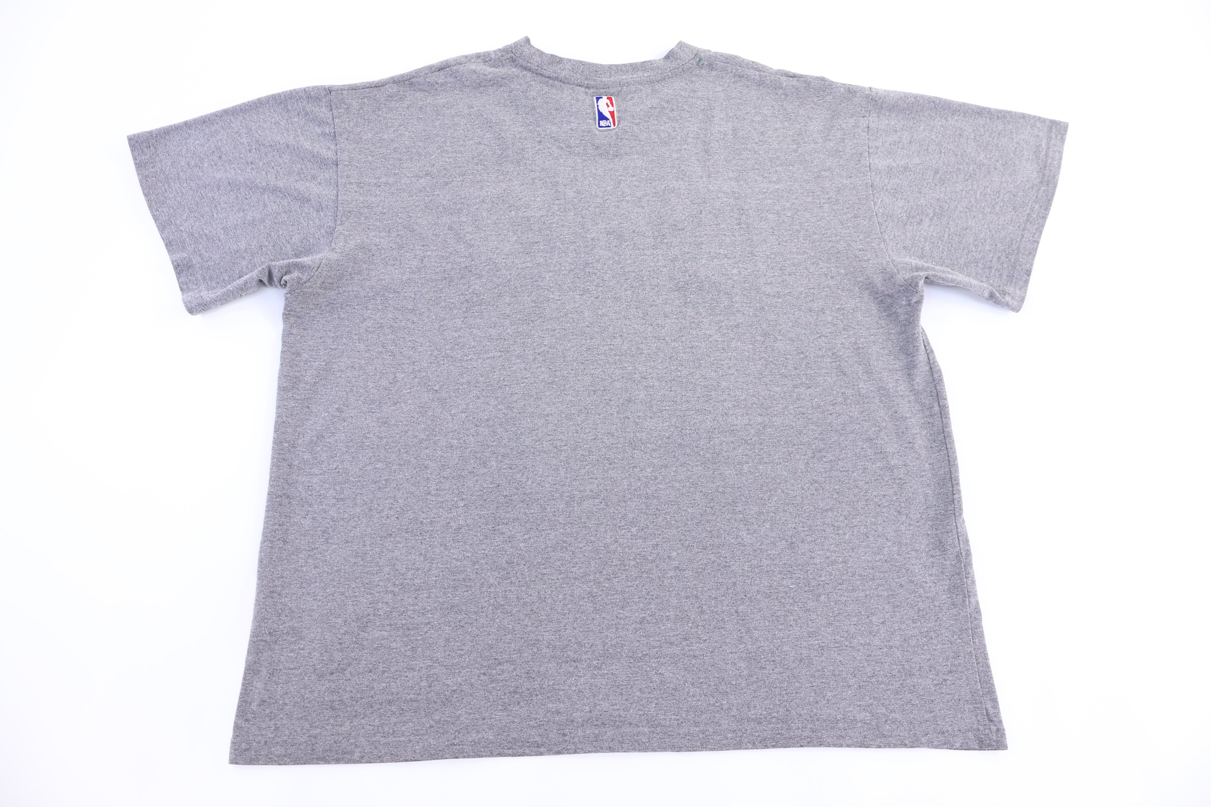 Vintage Nike Boston Celtics Basketball T-shirt