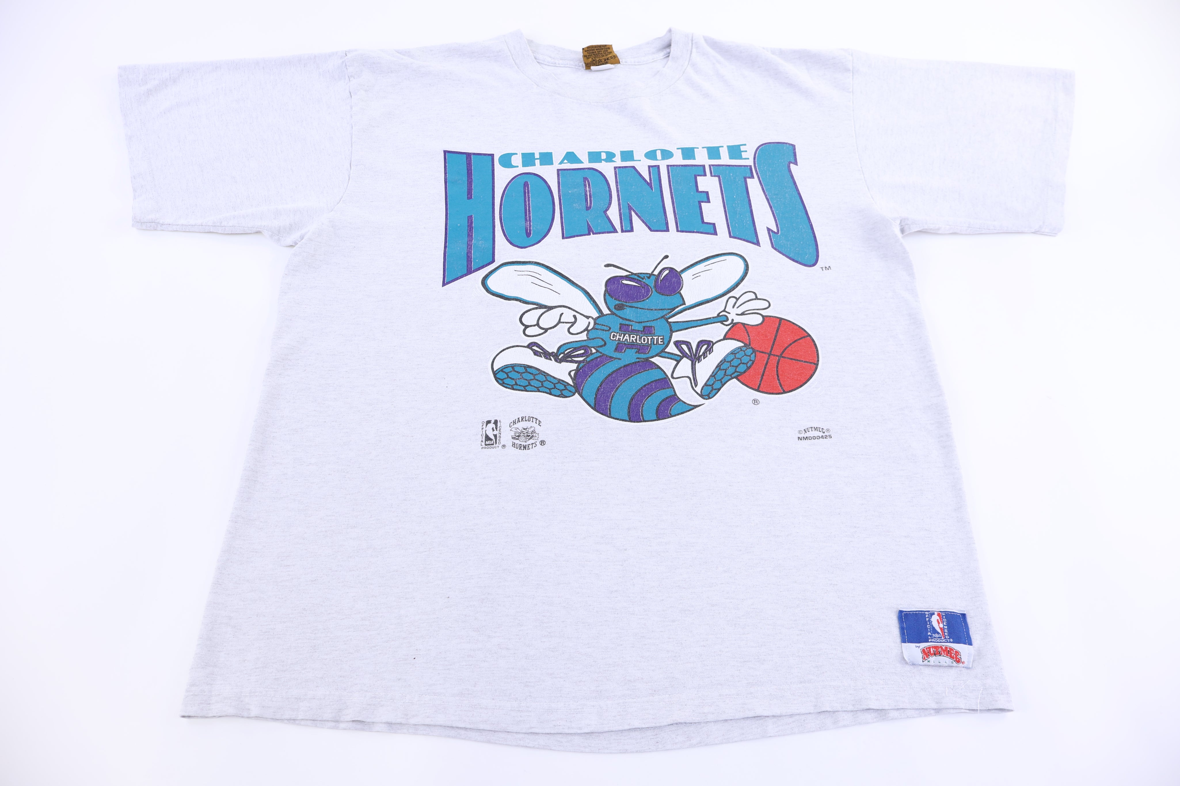 90's Charlotte Hornets Basketball T-shirt