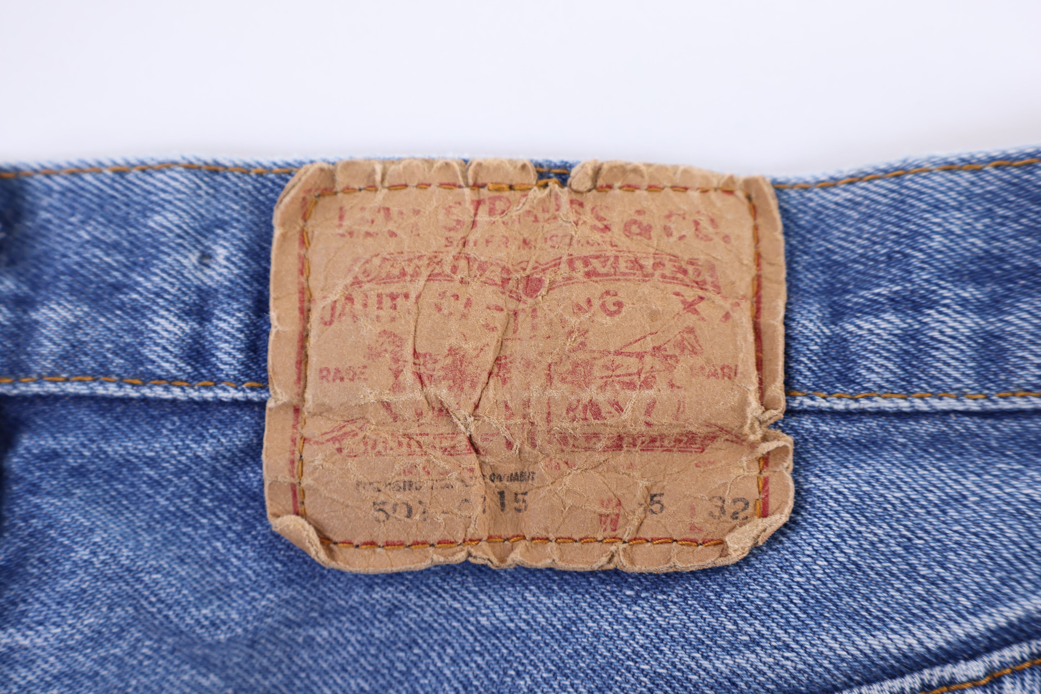Levi's 501 Medium Wash Denim Jeans