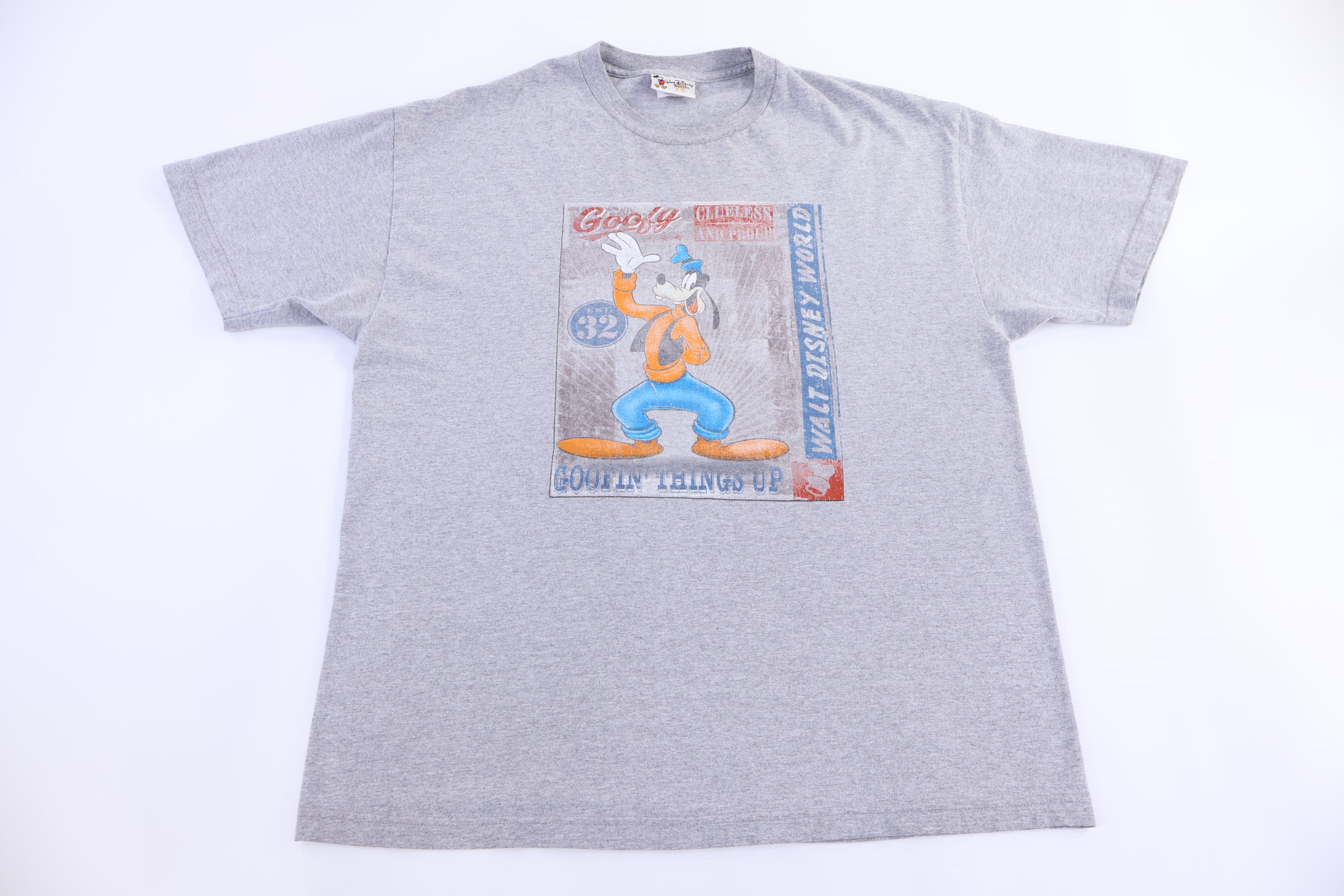 90's Walt Disney World Goofy Graphic T-shirt