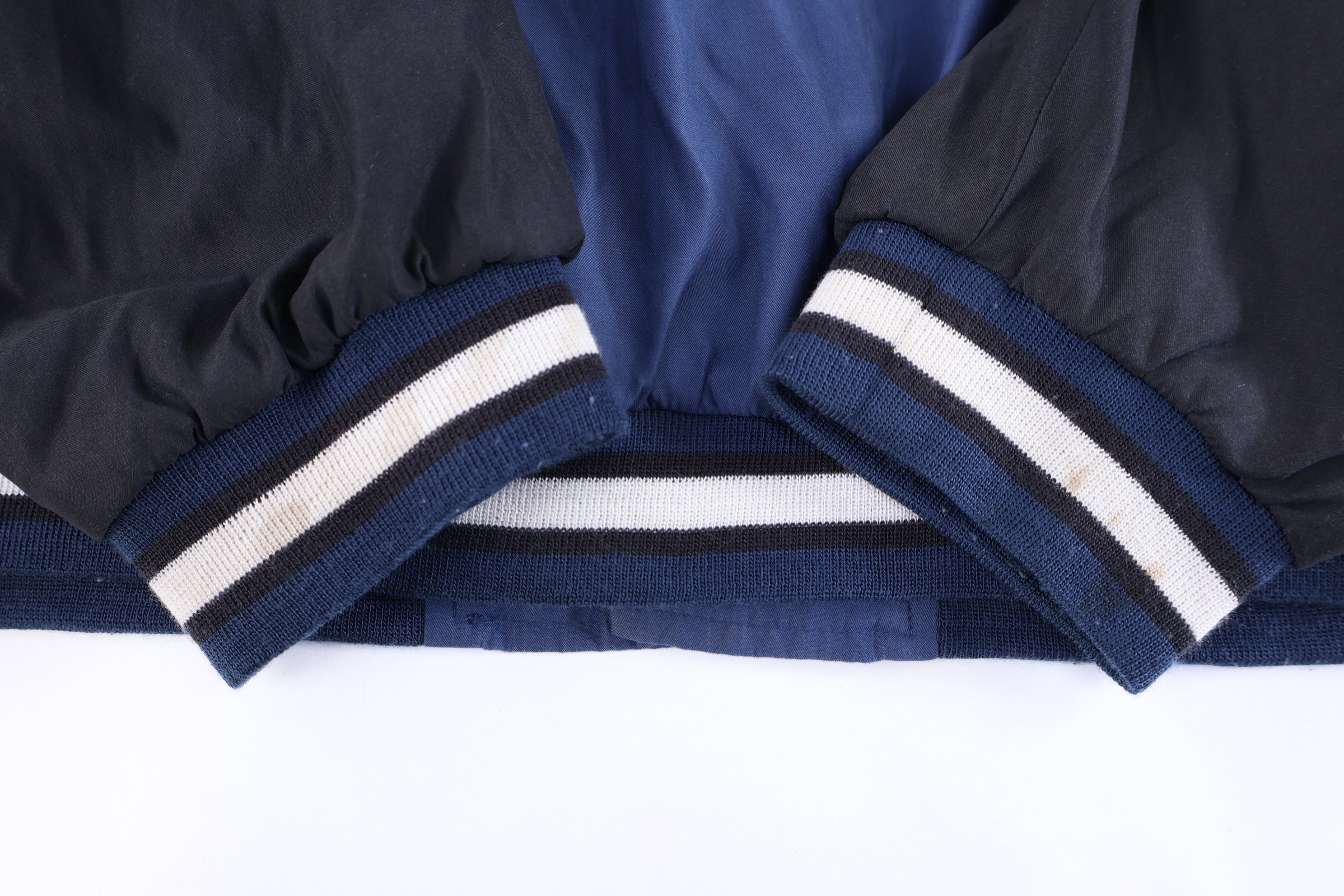 Vintage New York Yankees Full Snap Windbreaker