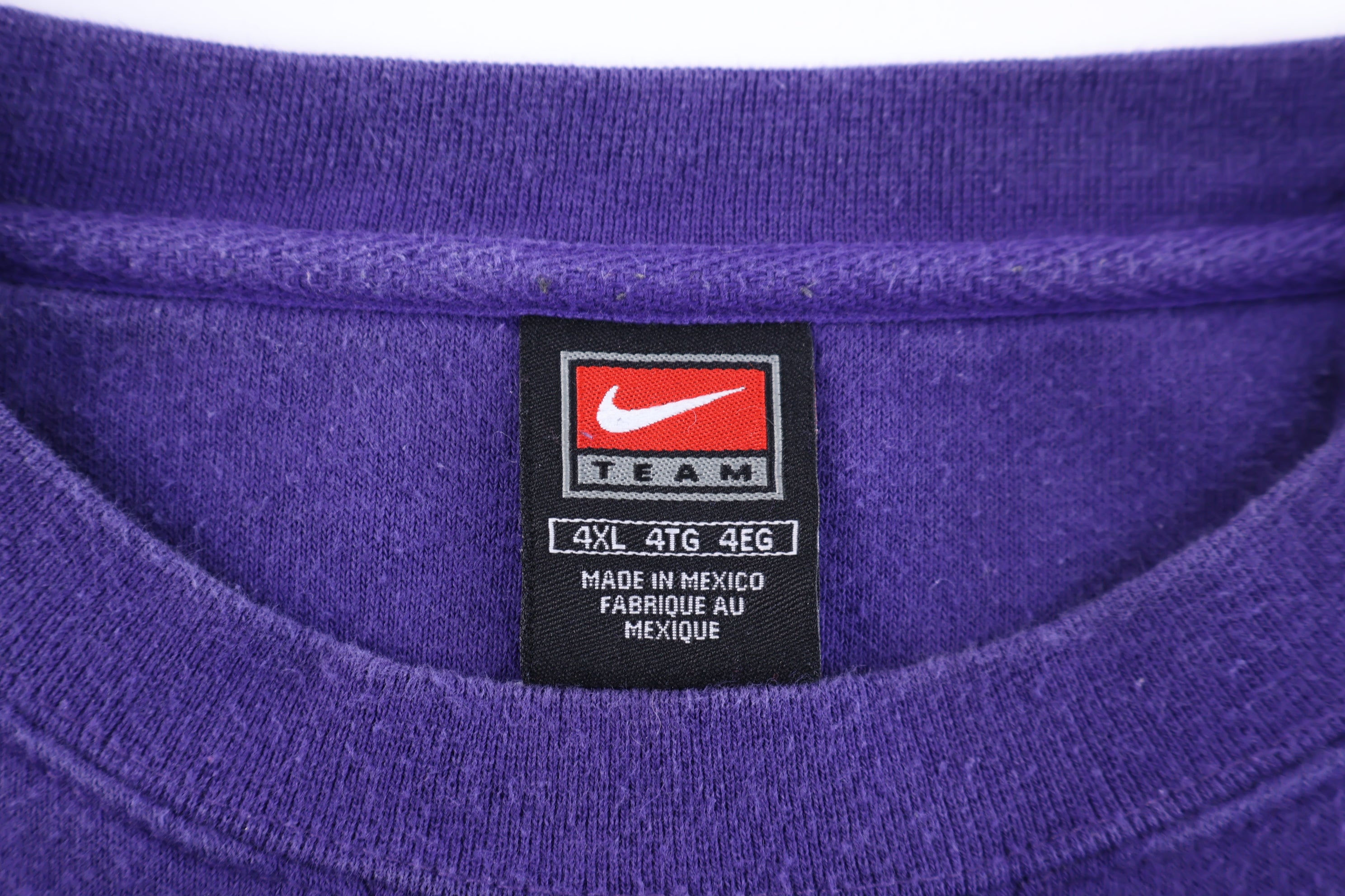 Vintage Nike Embroidered Logo Purple Sweatshirt