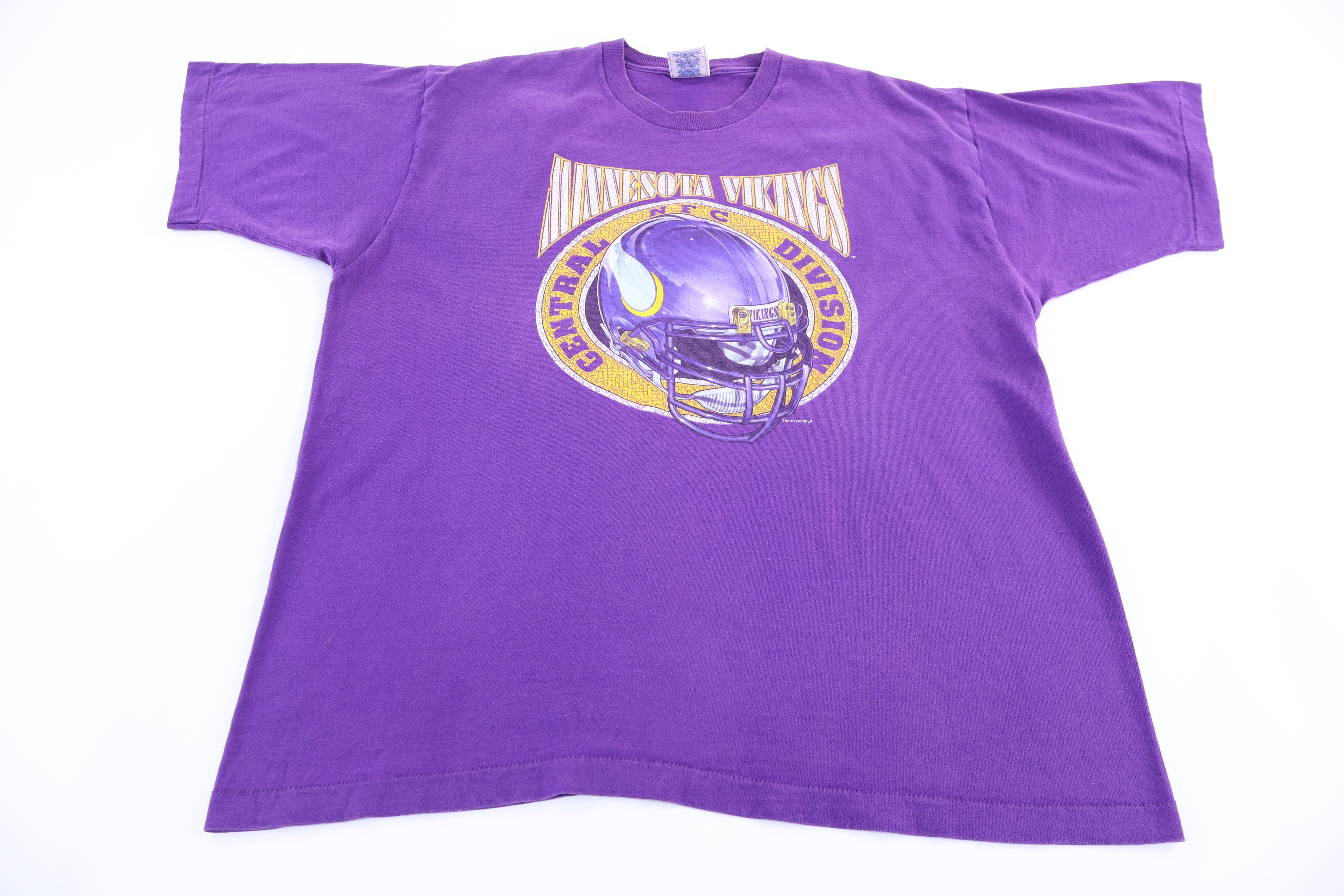 90's Minnesota Vikings Football T-shirt