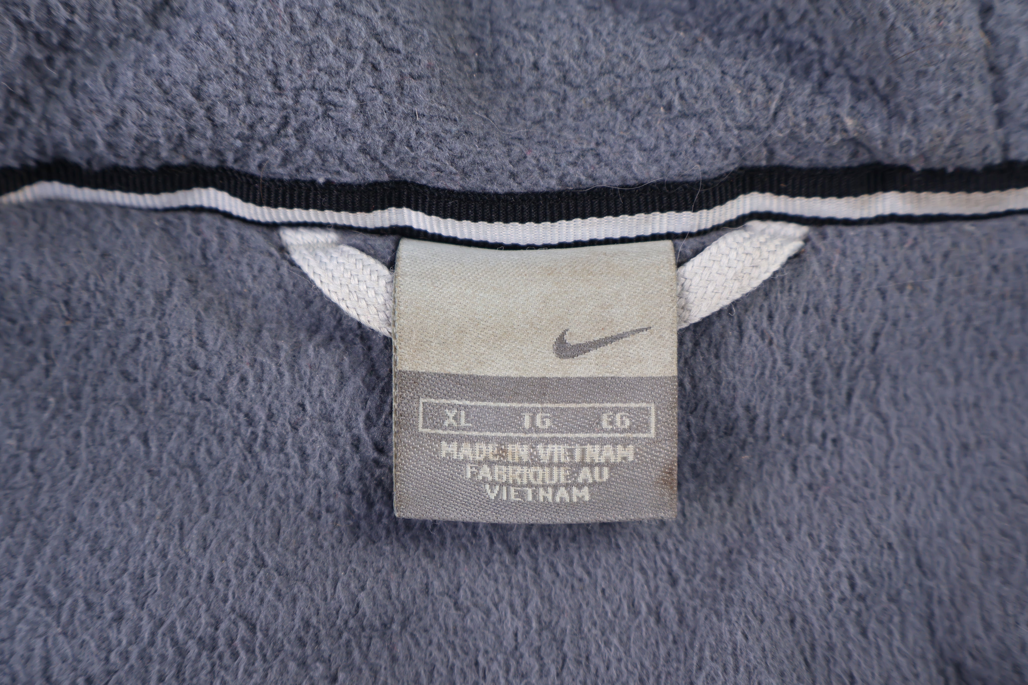 Vintage Nike Embroidered Logo Grey & Black Full Zip Jacket