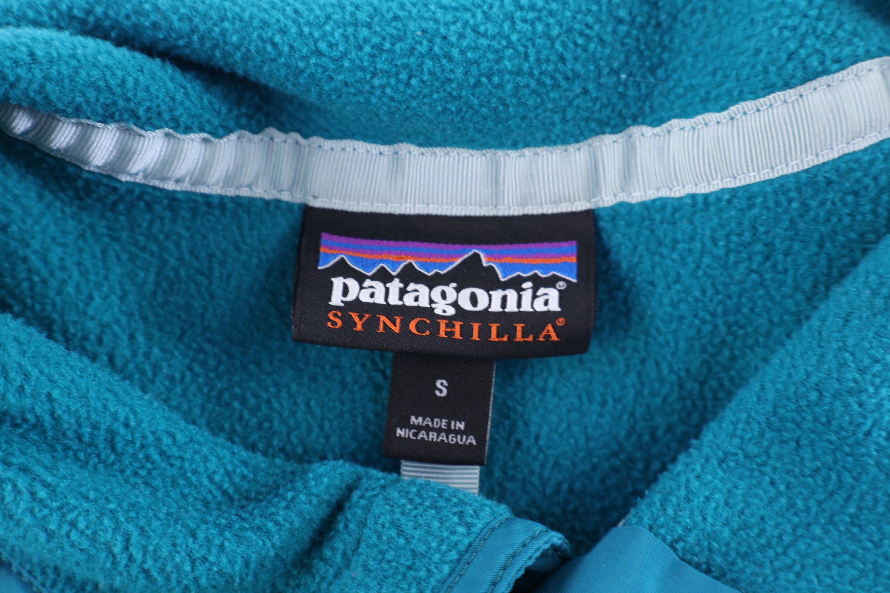 Patagonia Synchilla Logo Patch Snap-T Fleece Pullover