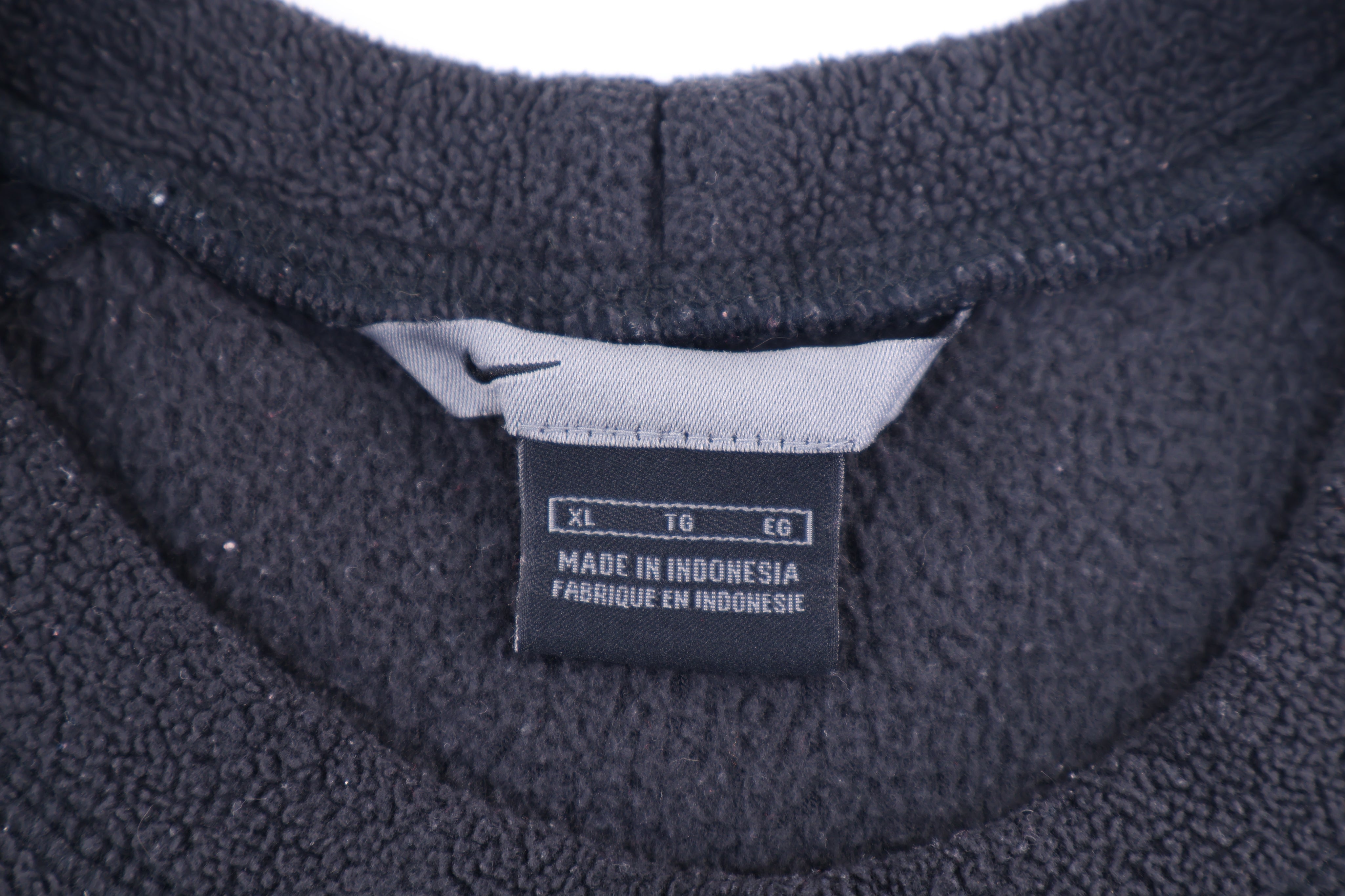 Vintage Nike Embroidered Black Fleece Pullover