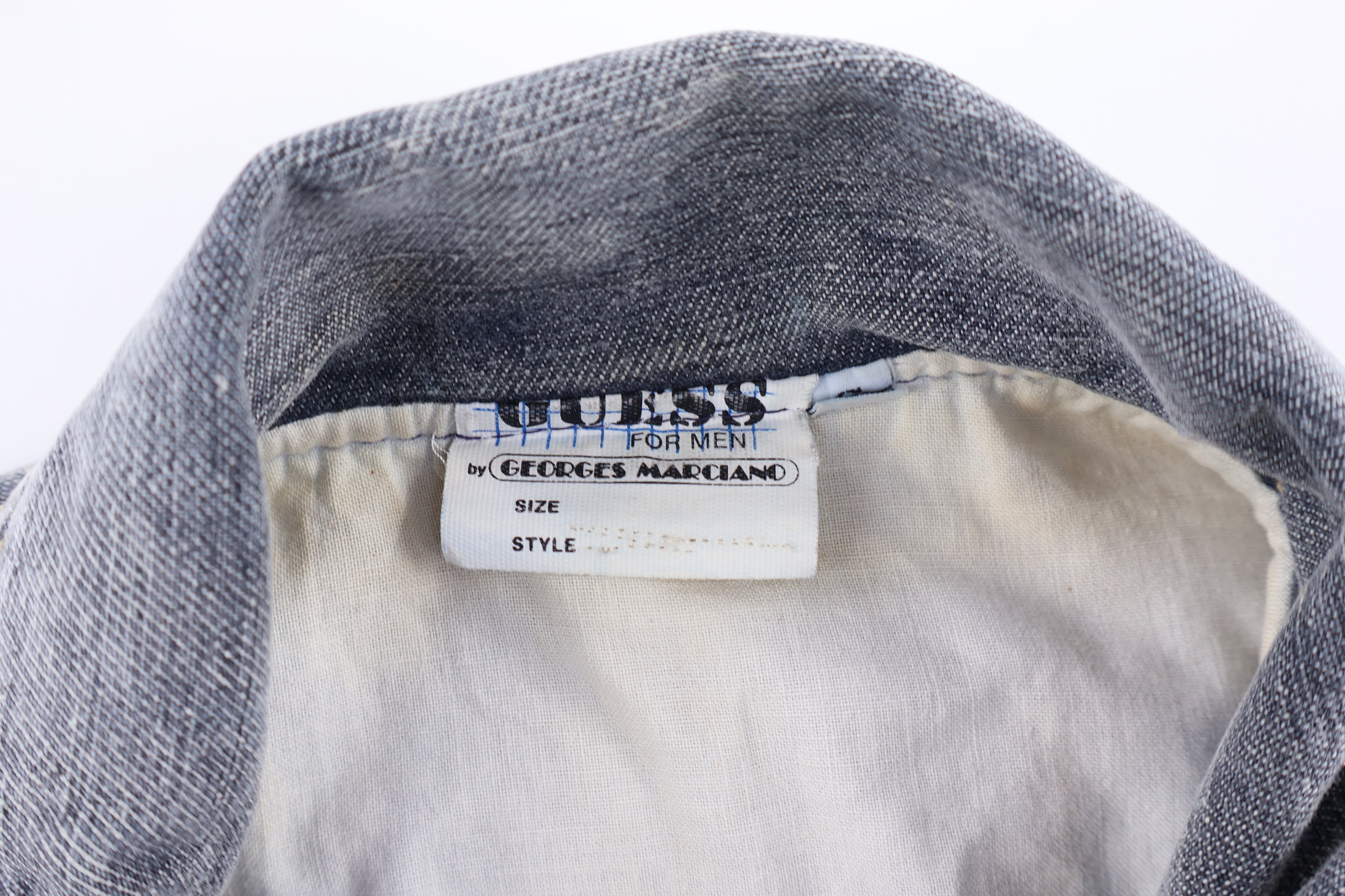 90's Women's Guess Denim Snap Vest